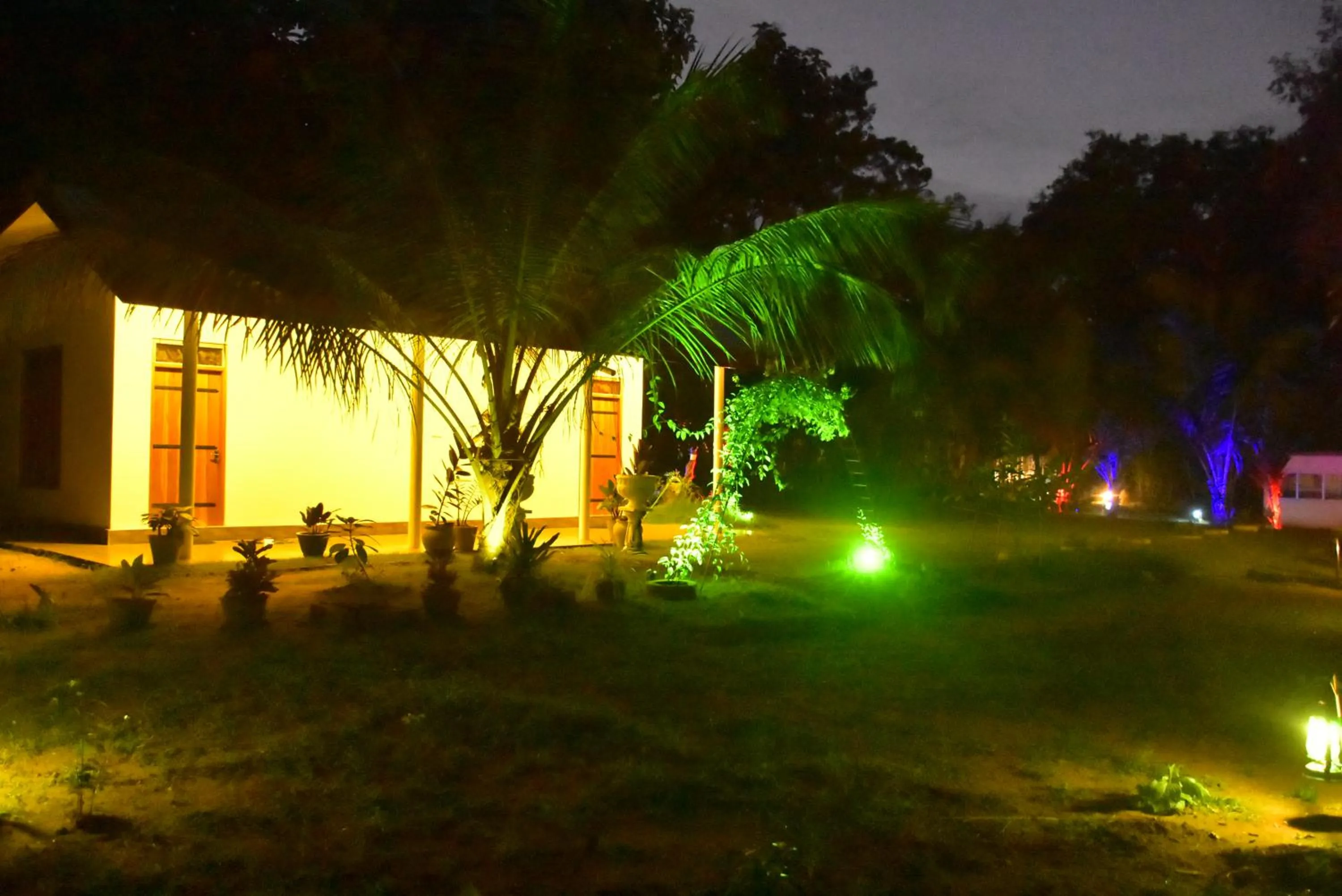 Breakfast in Little Ele Safari Lodge