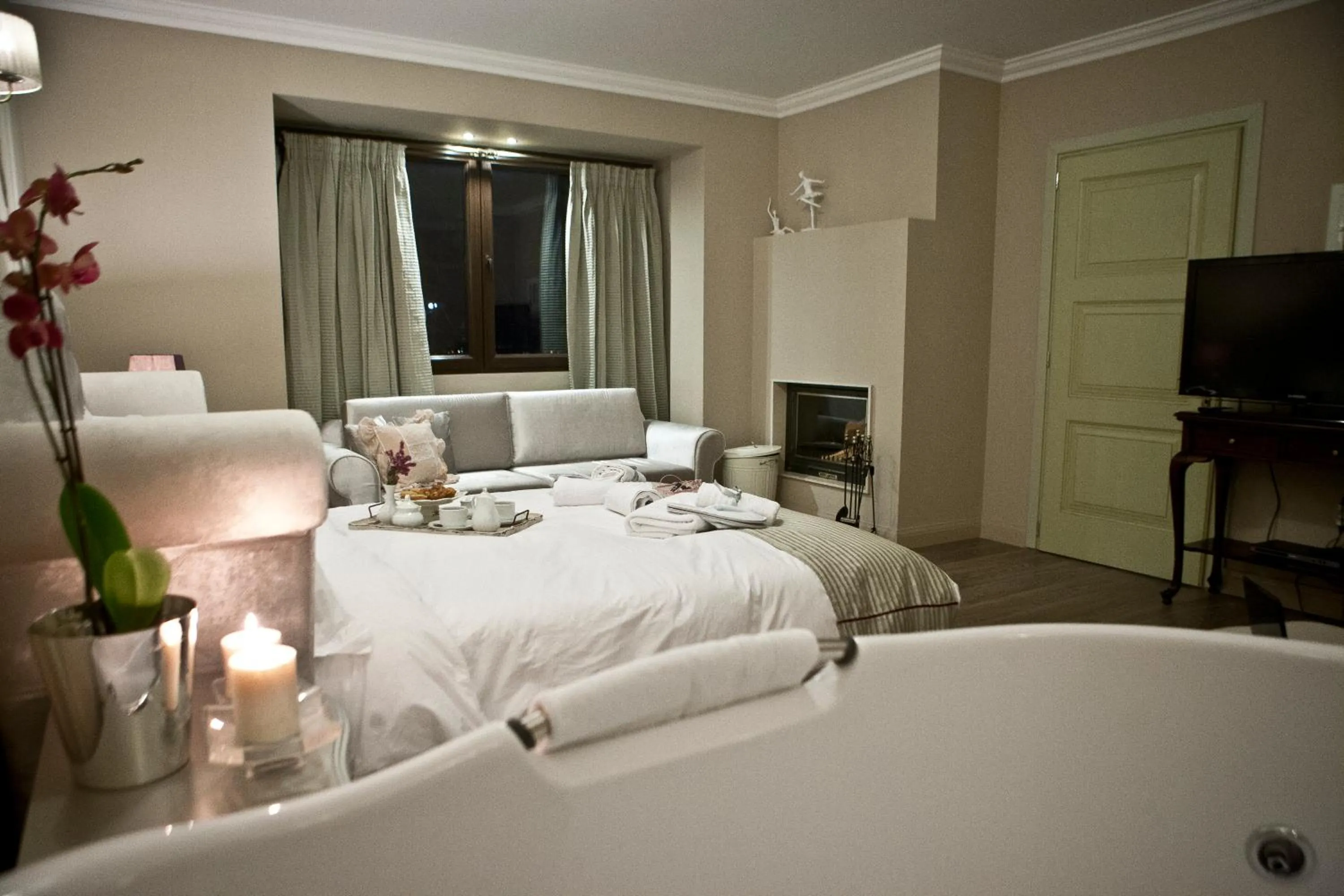 Bed in Melies Boutique Hotel