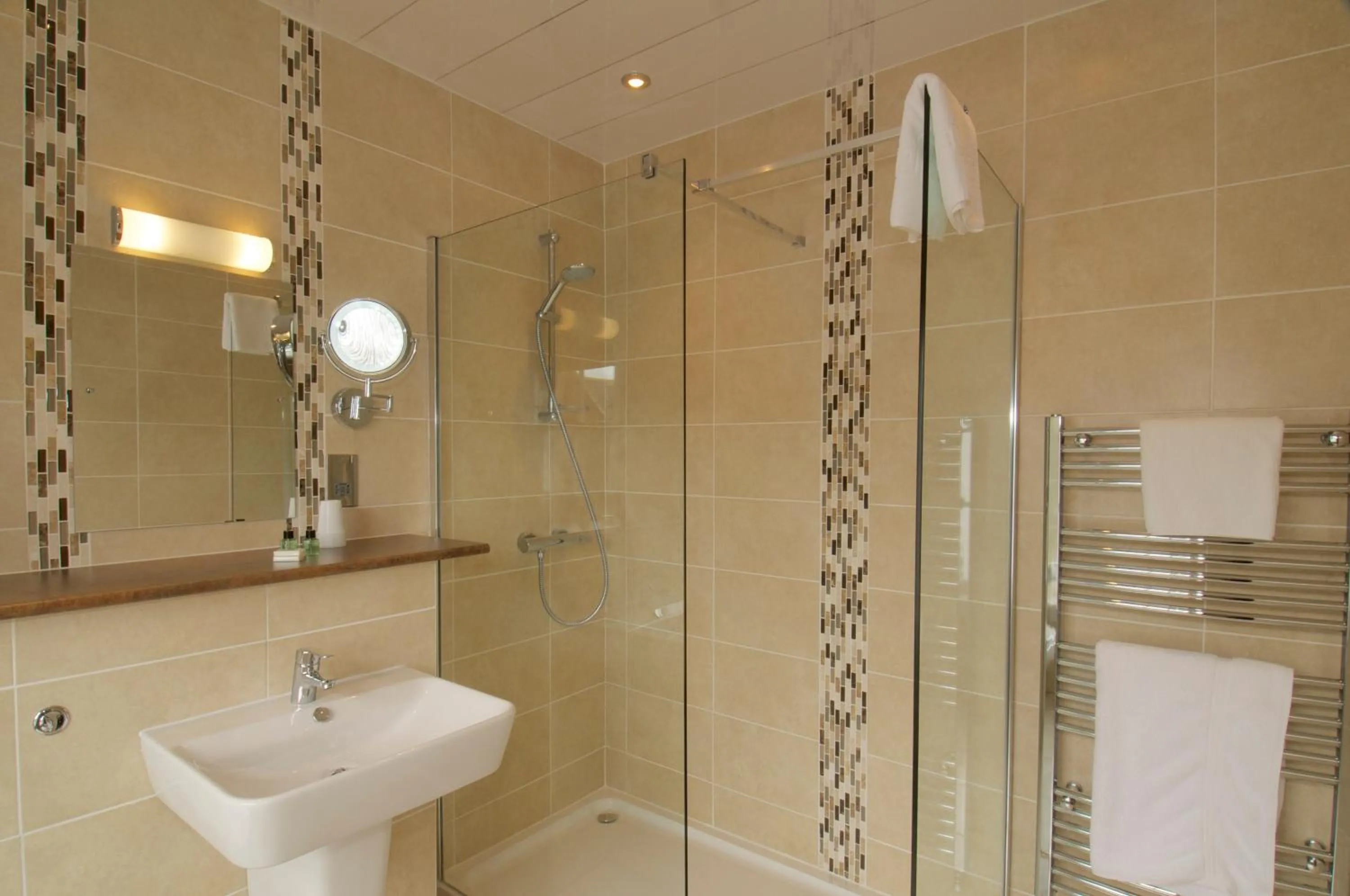 Shower in Cove Bay Hotel