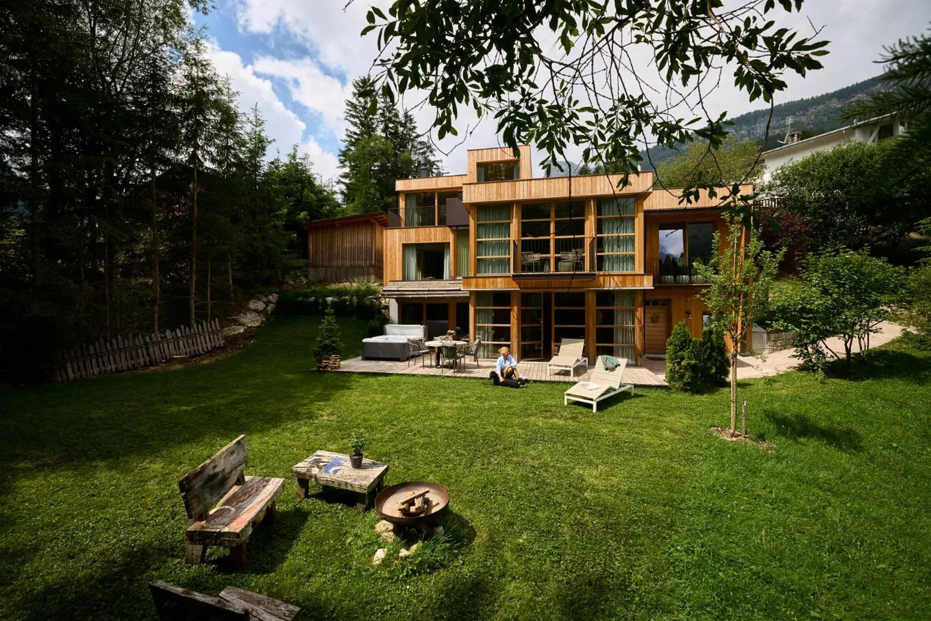 Appartamenti La Sajun & Les Viles