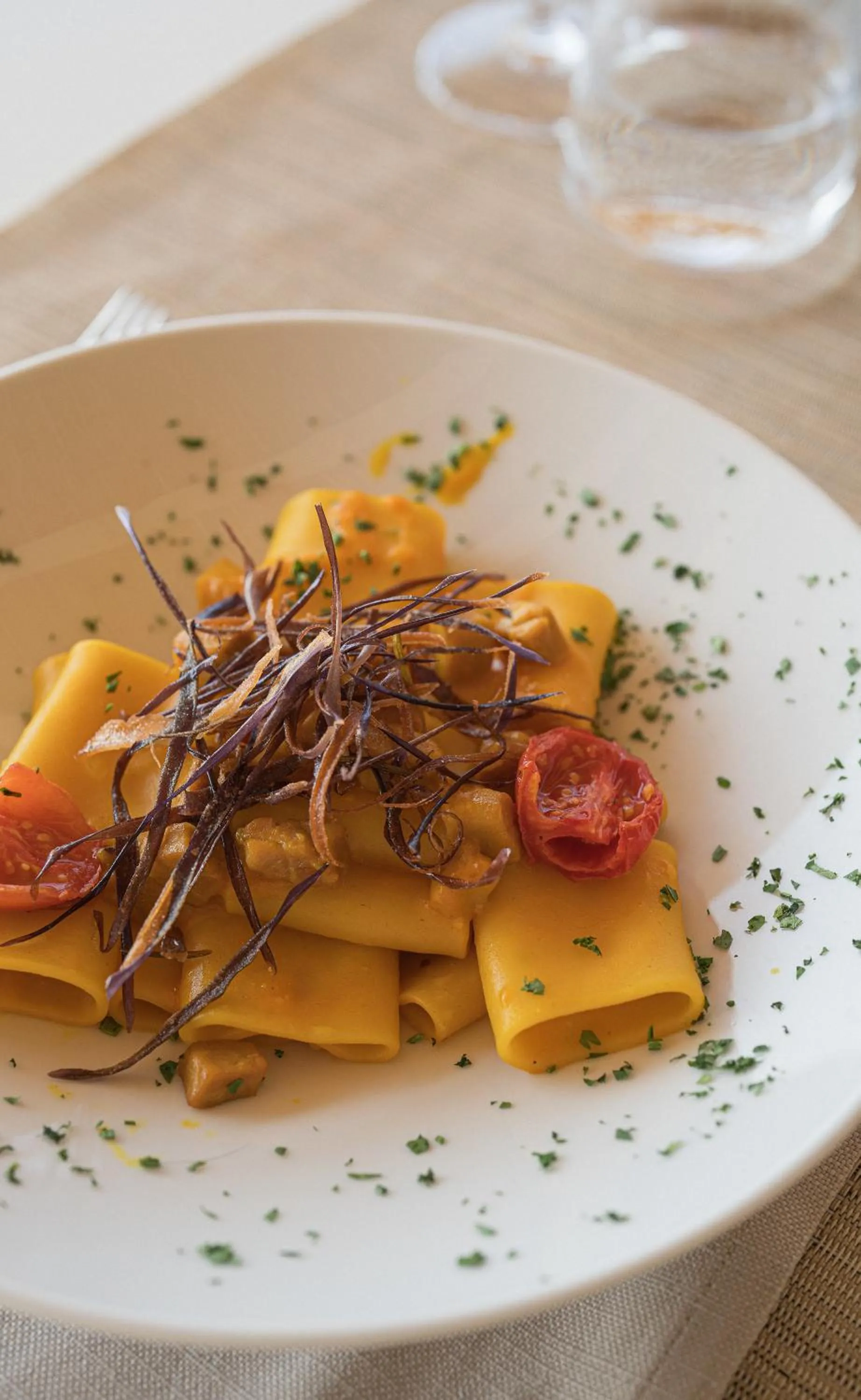 Restaurant/places to eat in Armacera Resort