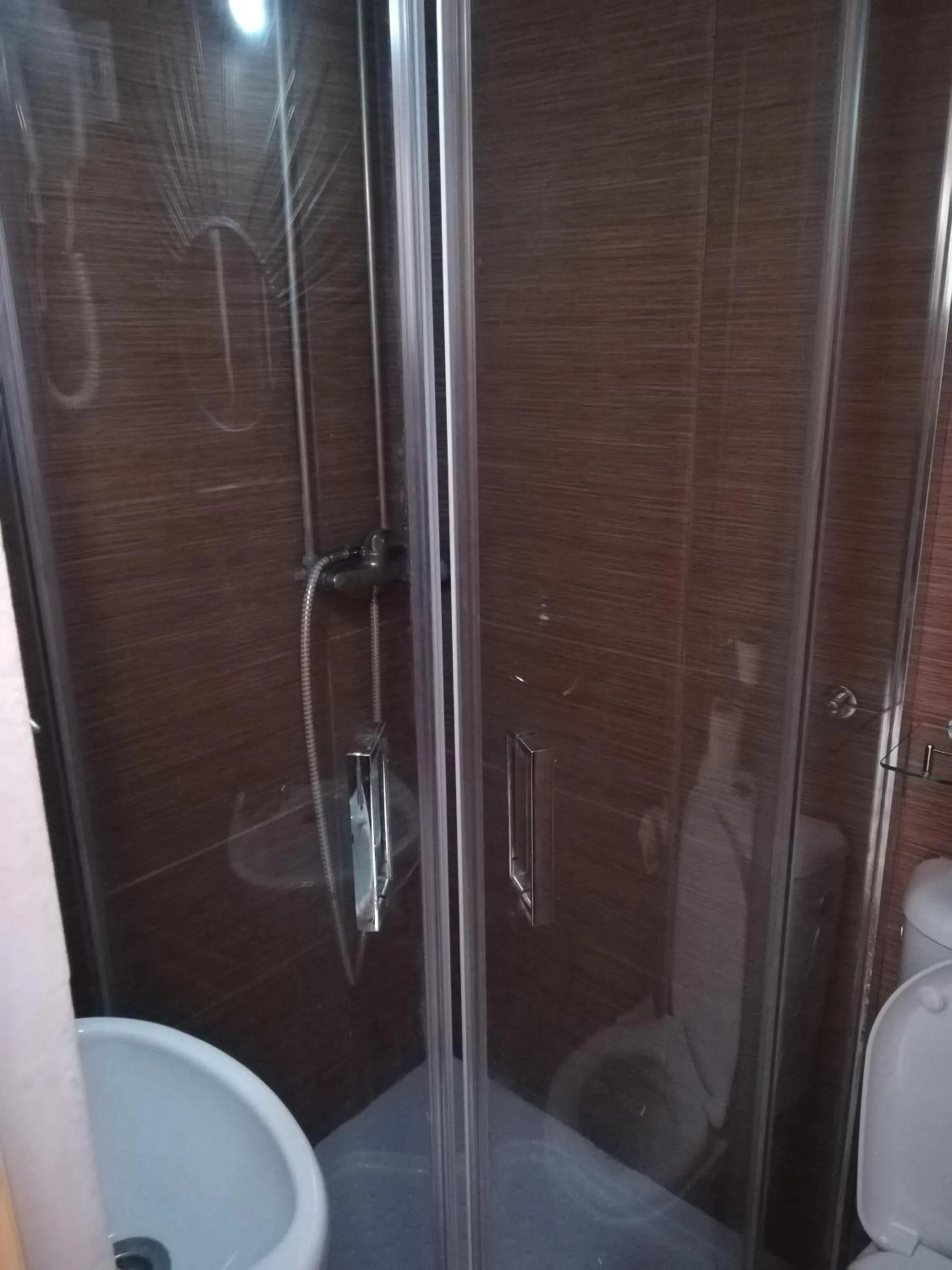 Toilet in Hotel Cristo Rei