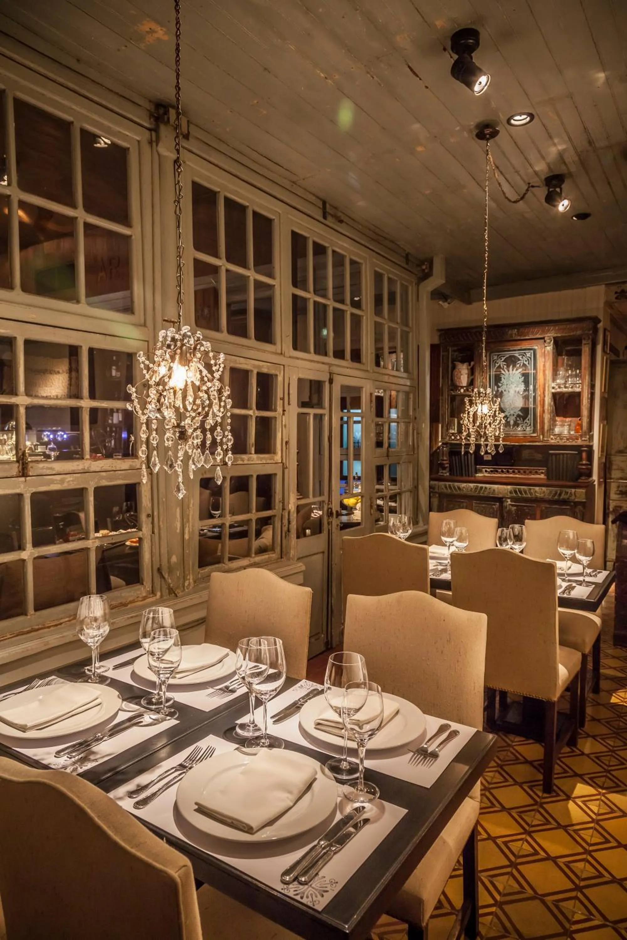 Restaurant/places to eat in La Alondra, Casa de huéspedes