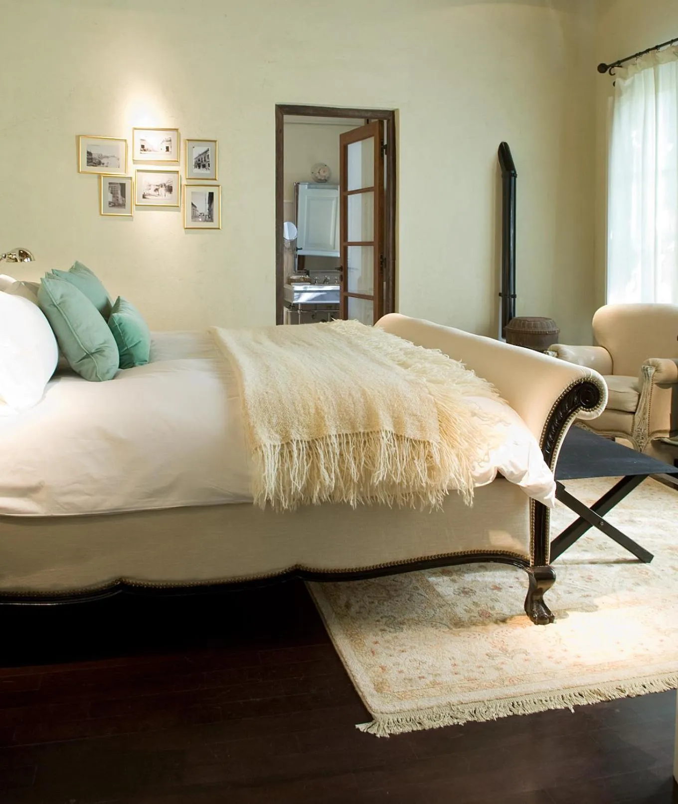 Bed in La Alondra, Casa de huéspedes