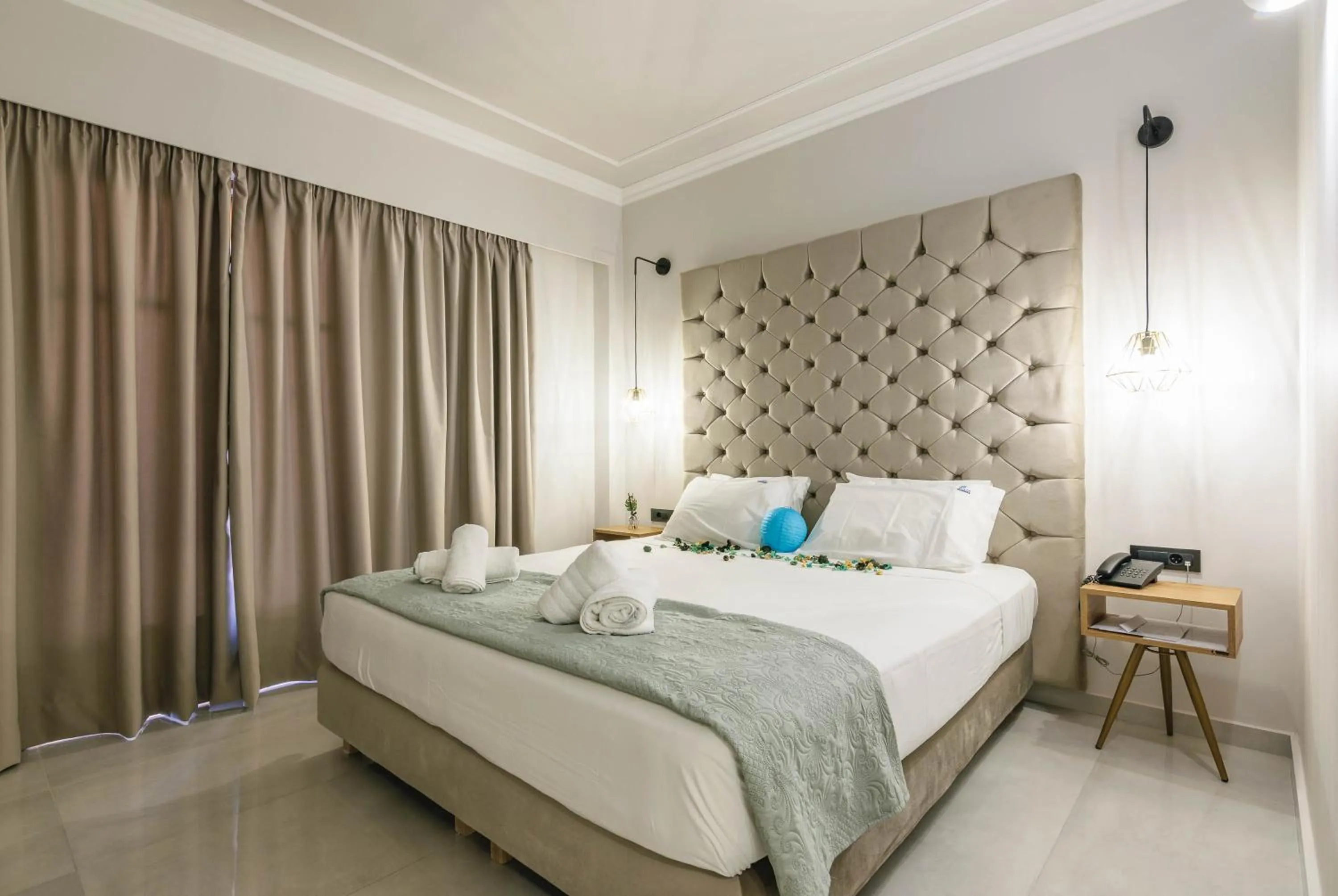 Bedroom, Bed in Plaza Pallas