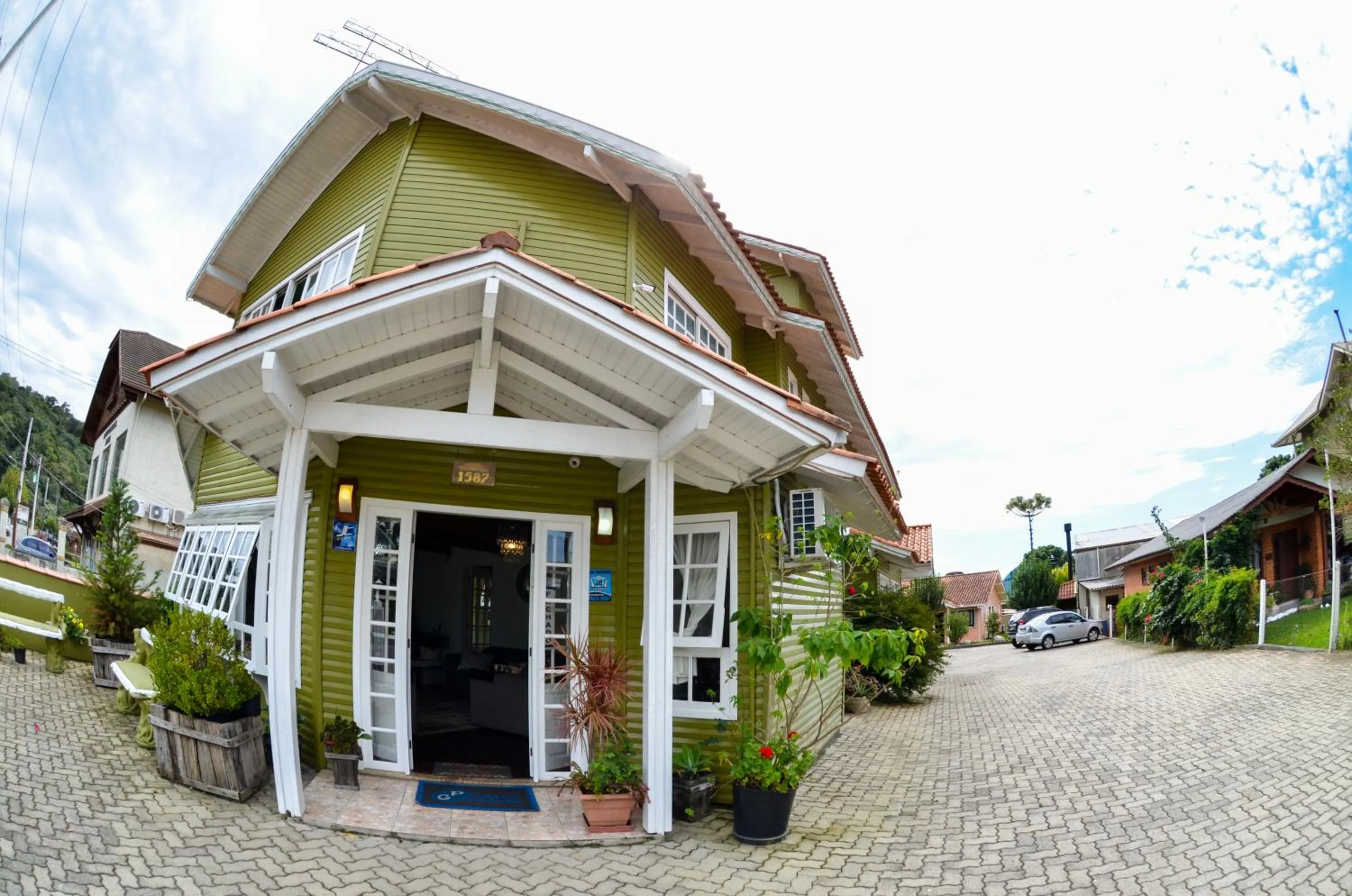 Facade/entrance in Pousada Gramadense