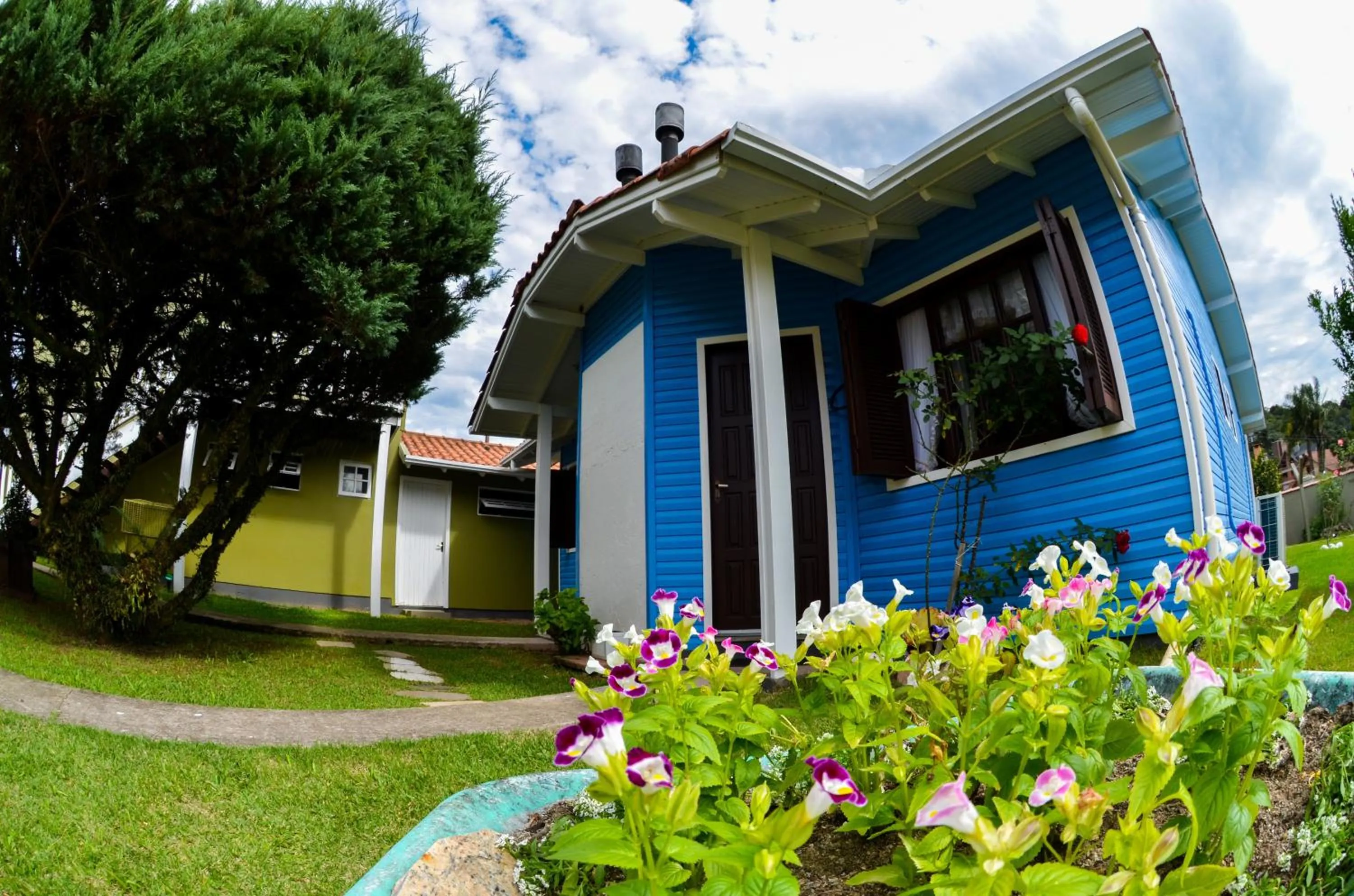 Garden view in Pousada Gramadense