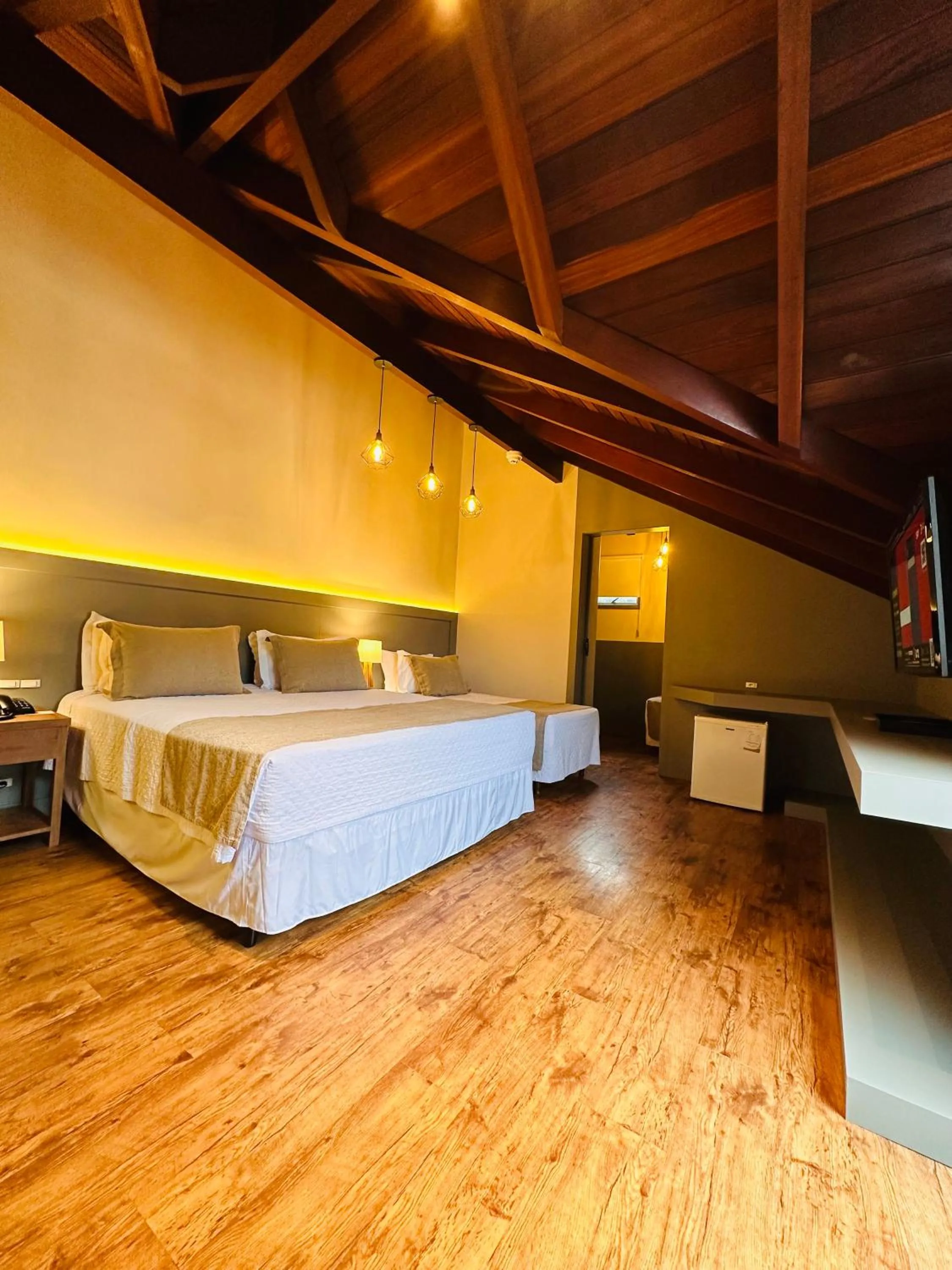 View (from property/room), Bed in Hotel Kaster