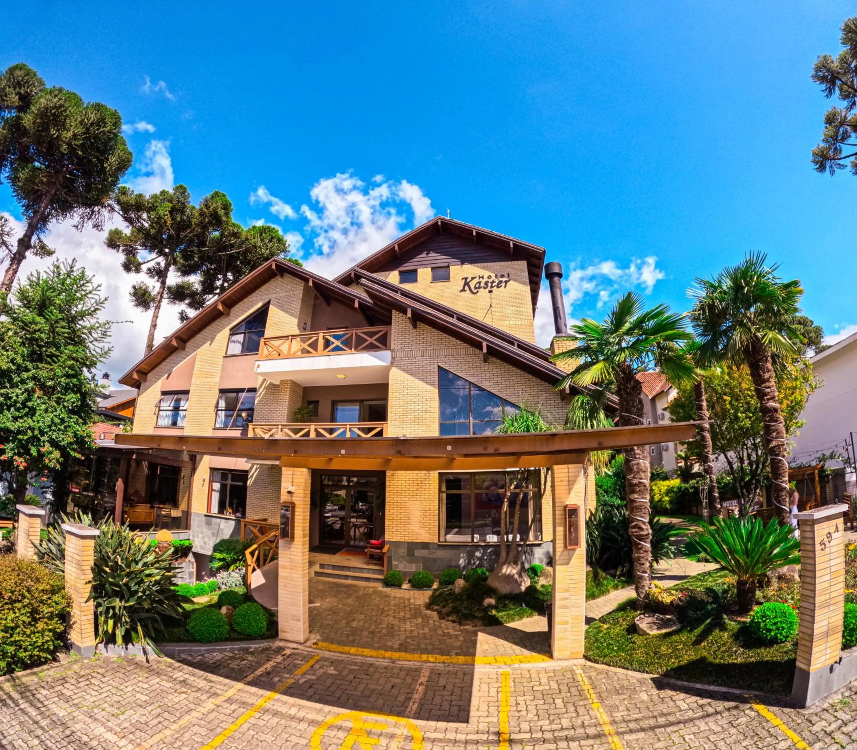 Facade/entrance in Hotel Kaster