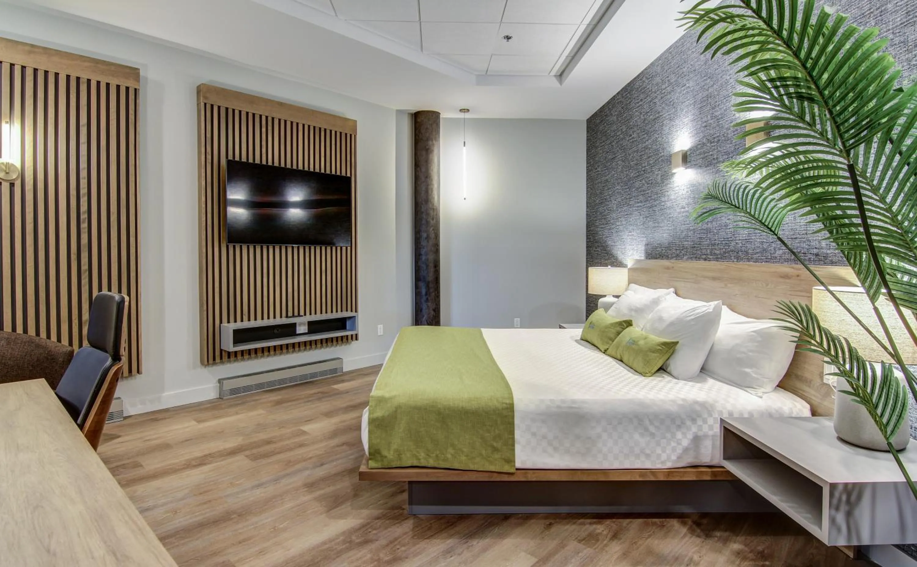 TV and multimedia, Bed in Hôtel du Jardin