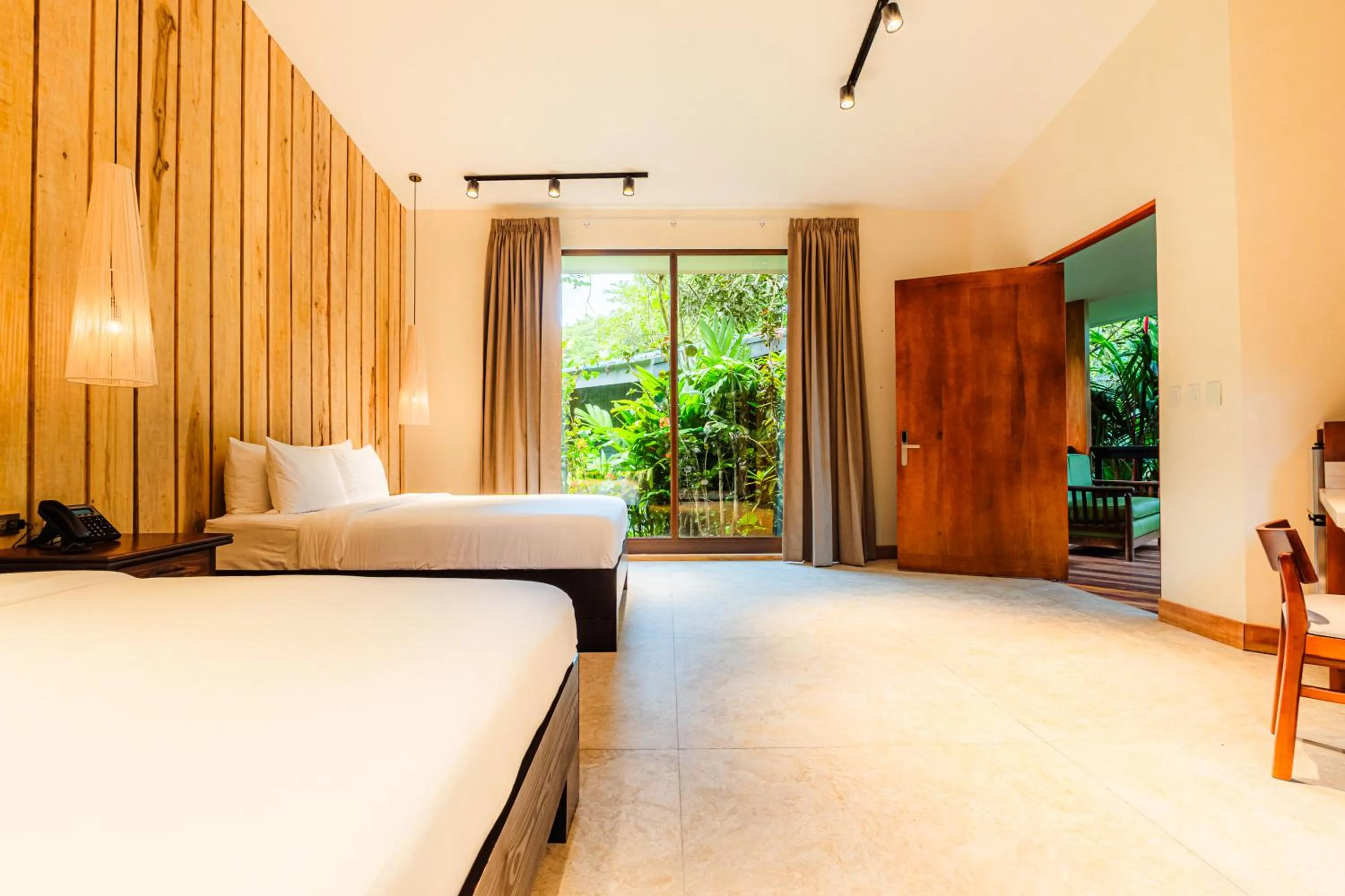 Photo of the whole room, Bed in Chachagua Rainforest Hotel & Hot Springs