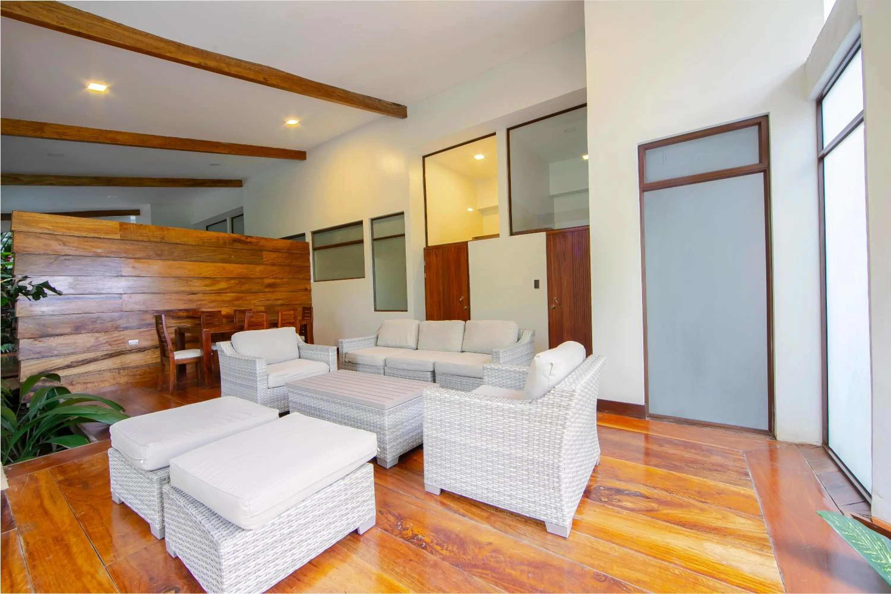 Living room in Chachagua Rainforest Hotel & Hot Springs