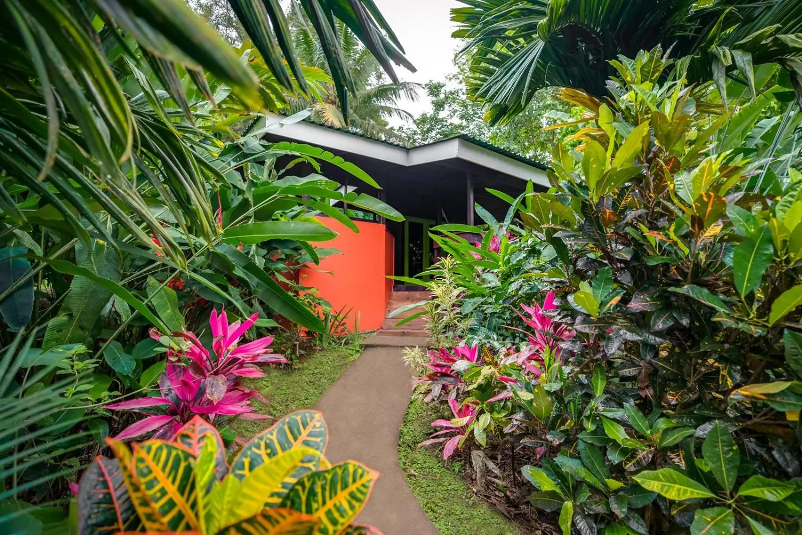 Property building in Chachagua Rainforest Hotel & Hot Springs