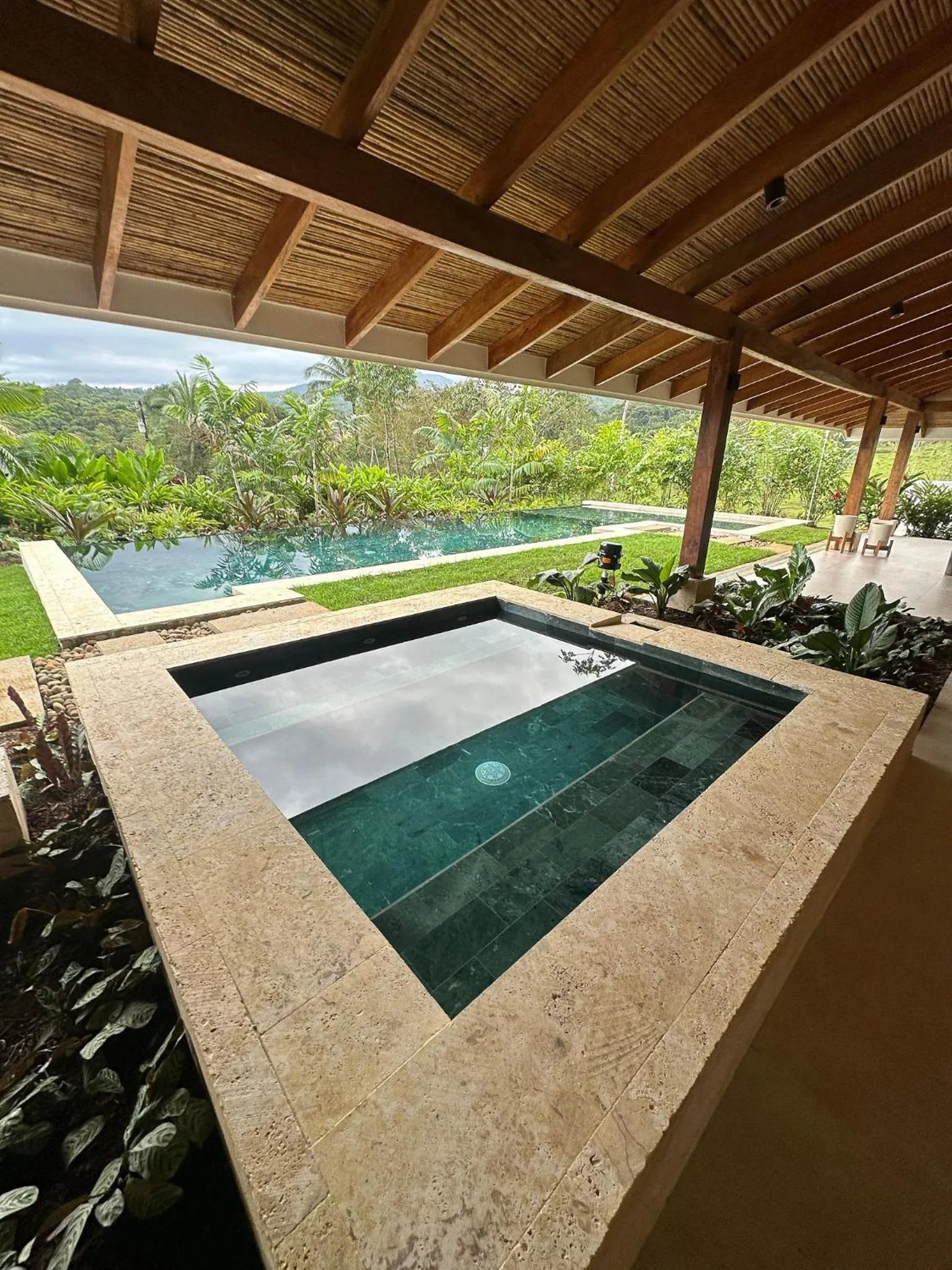 Hot Tub in Chachagua Rainforest Hotel & Hot Springs