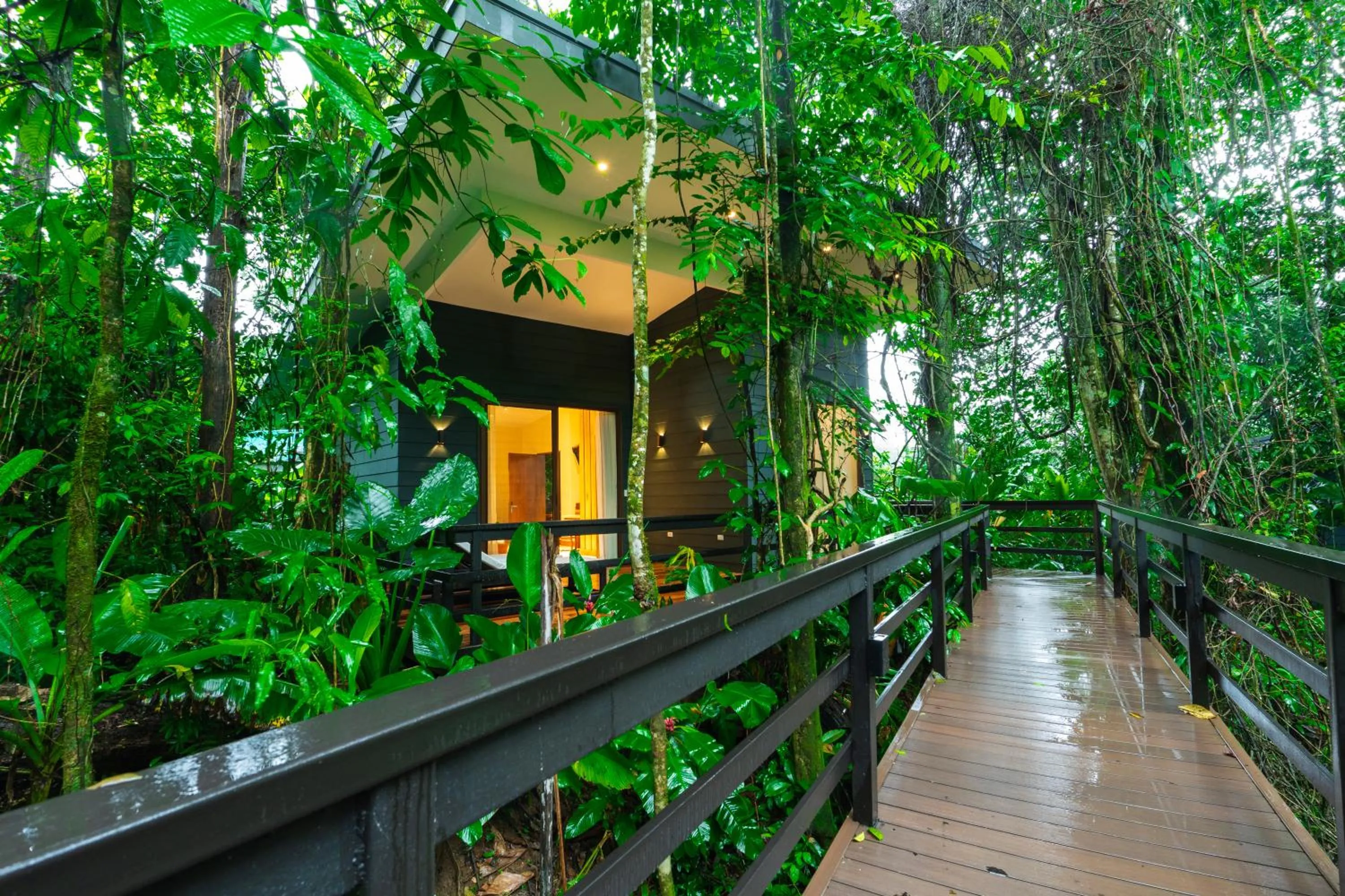 Property building in Chachagua Rainforest Hotel & Hot Springs