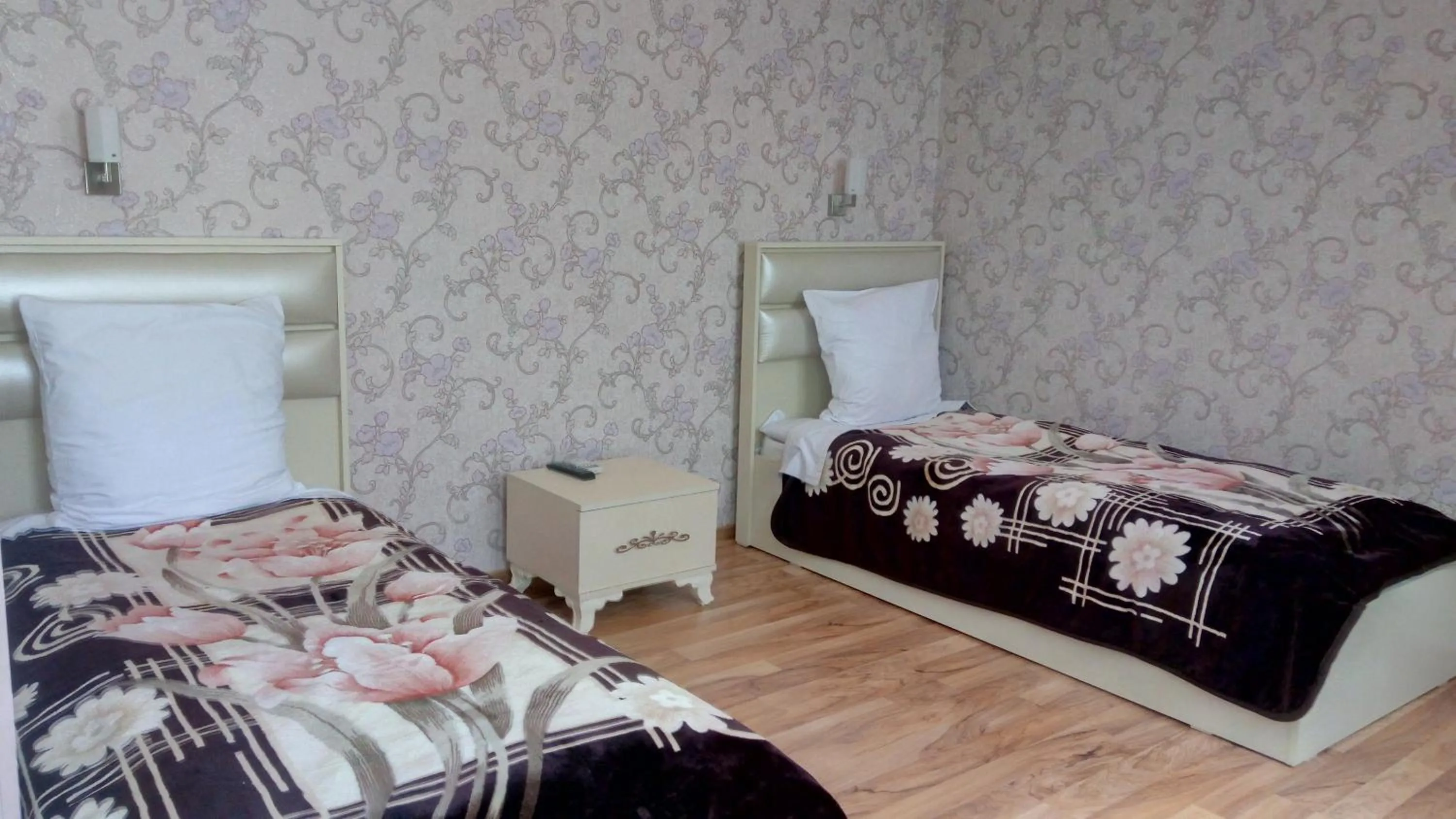 Bed in Sheki Guest House