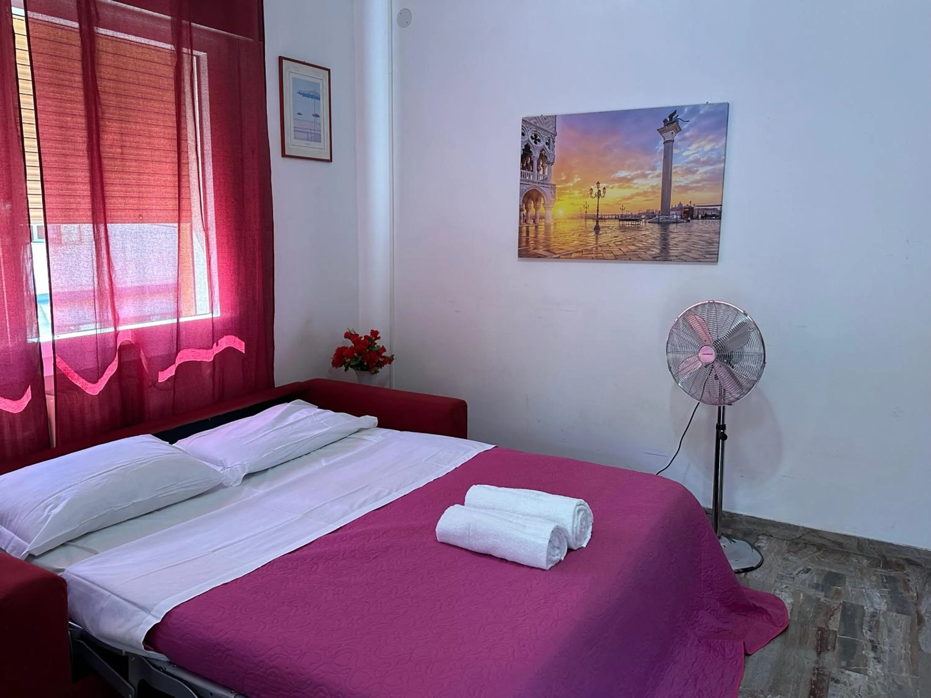 Bed in Venice Holiday