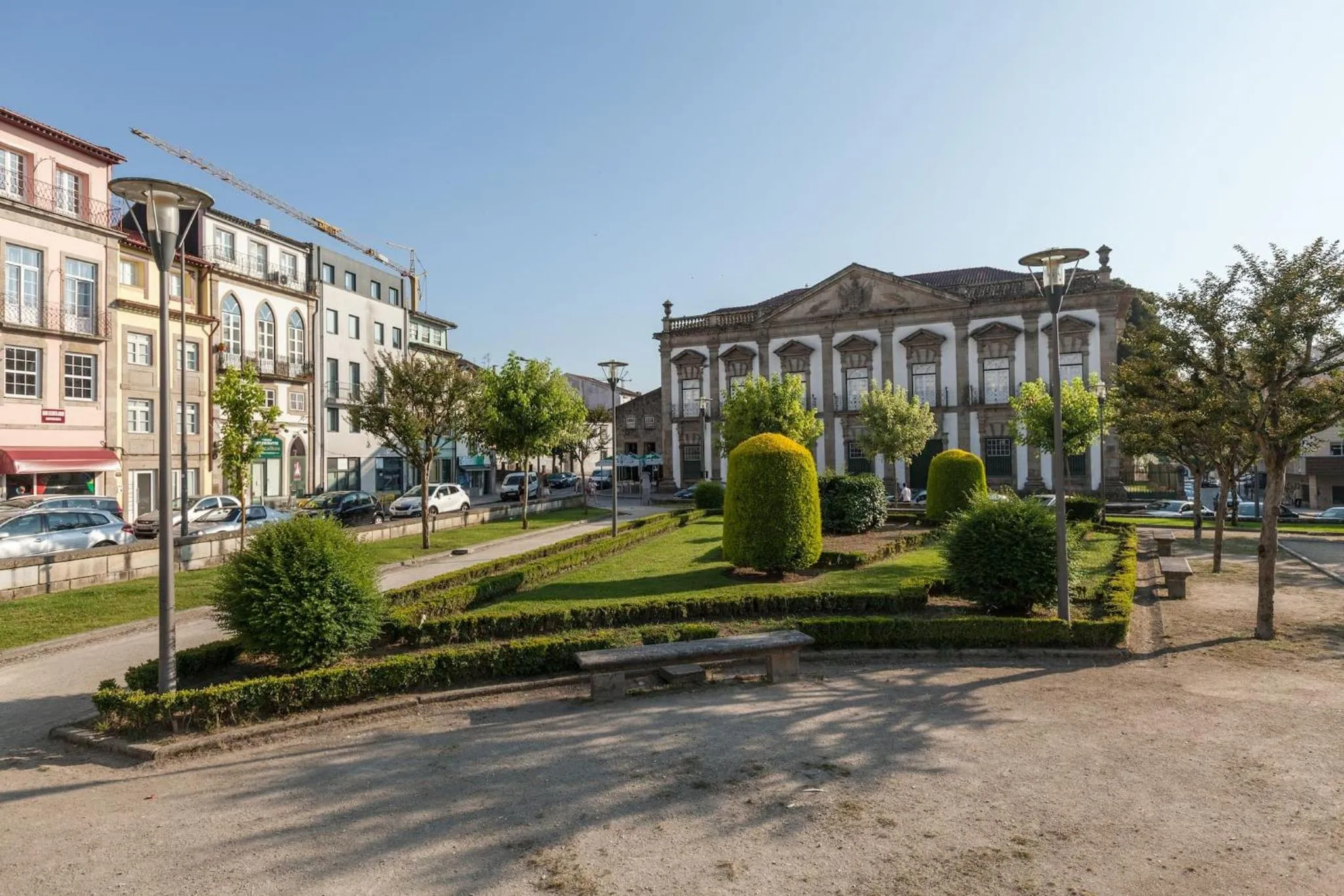 Property building in Casa Grande - Minho's Guest