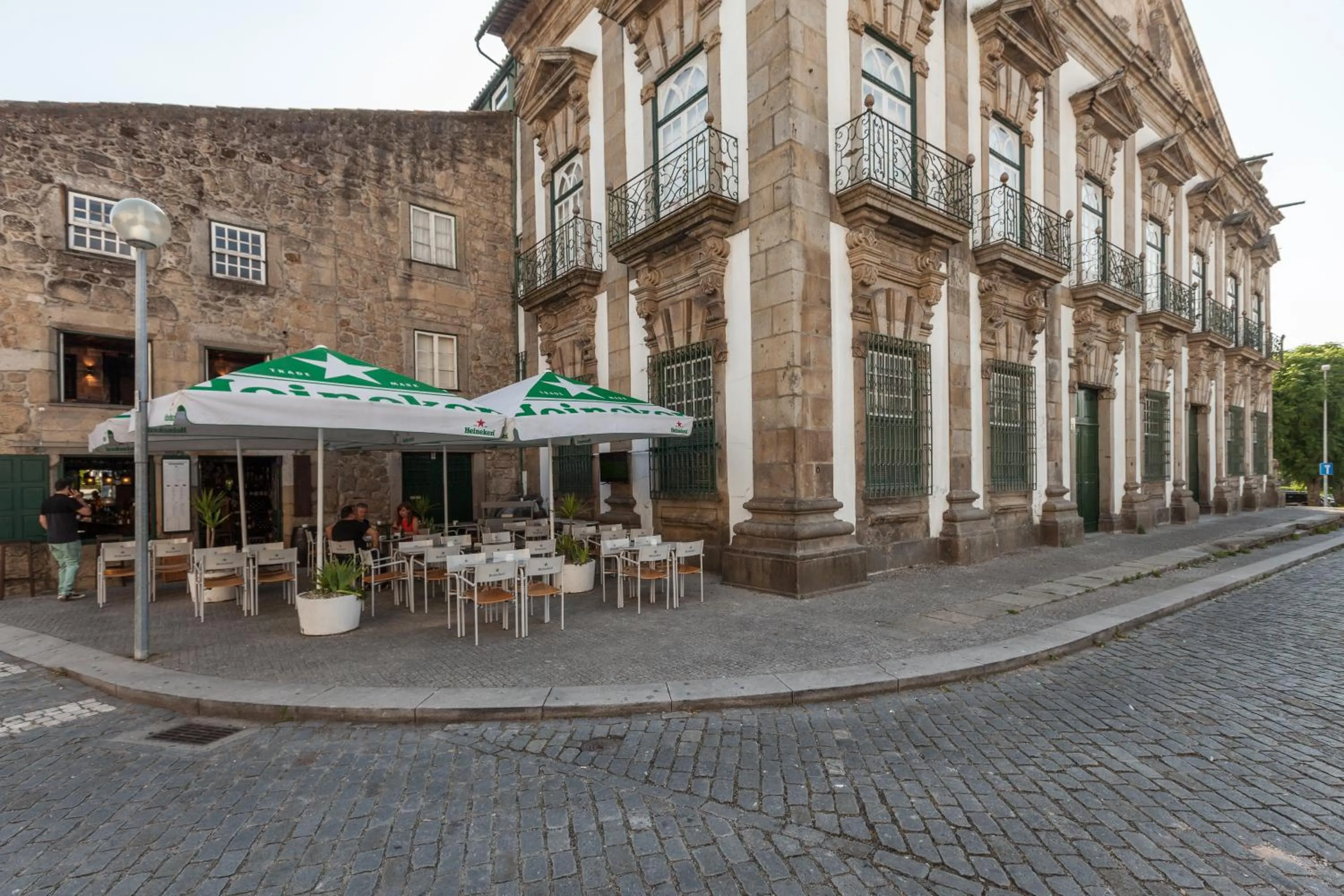 Restaurant/places to eat in Casa Grande - Minho's Guest