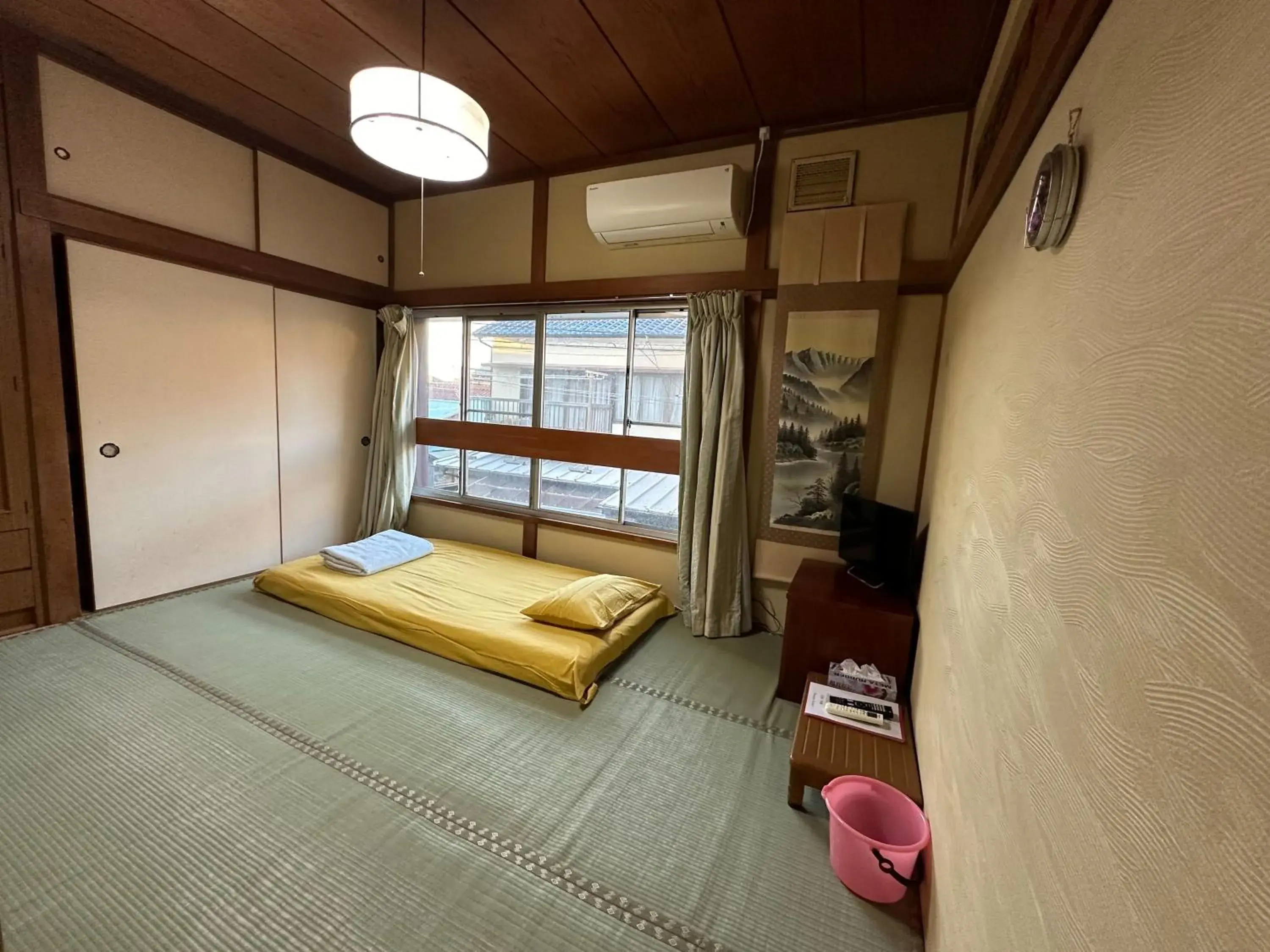 Bed in Numazu Ikyuuan 沼津一休庵 Bed in Numazu Ikyuuan 沼津一休庵