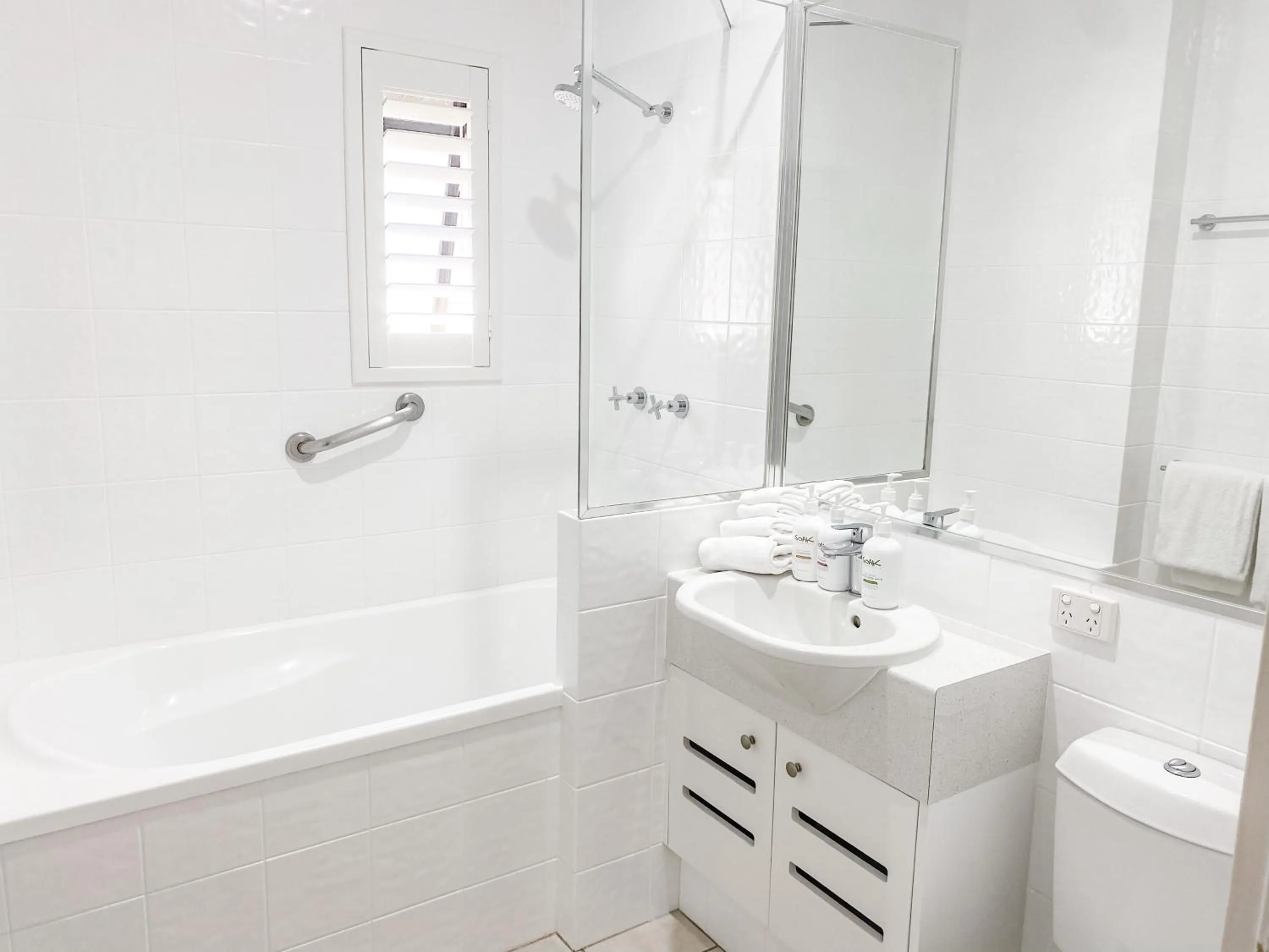 Bathroom in Bella Casa Noosa