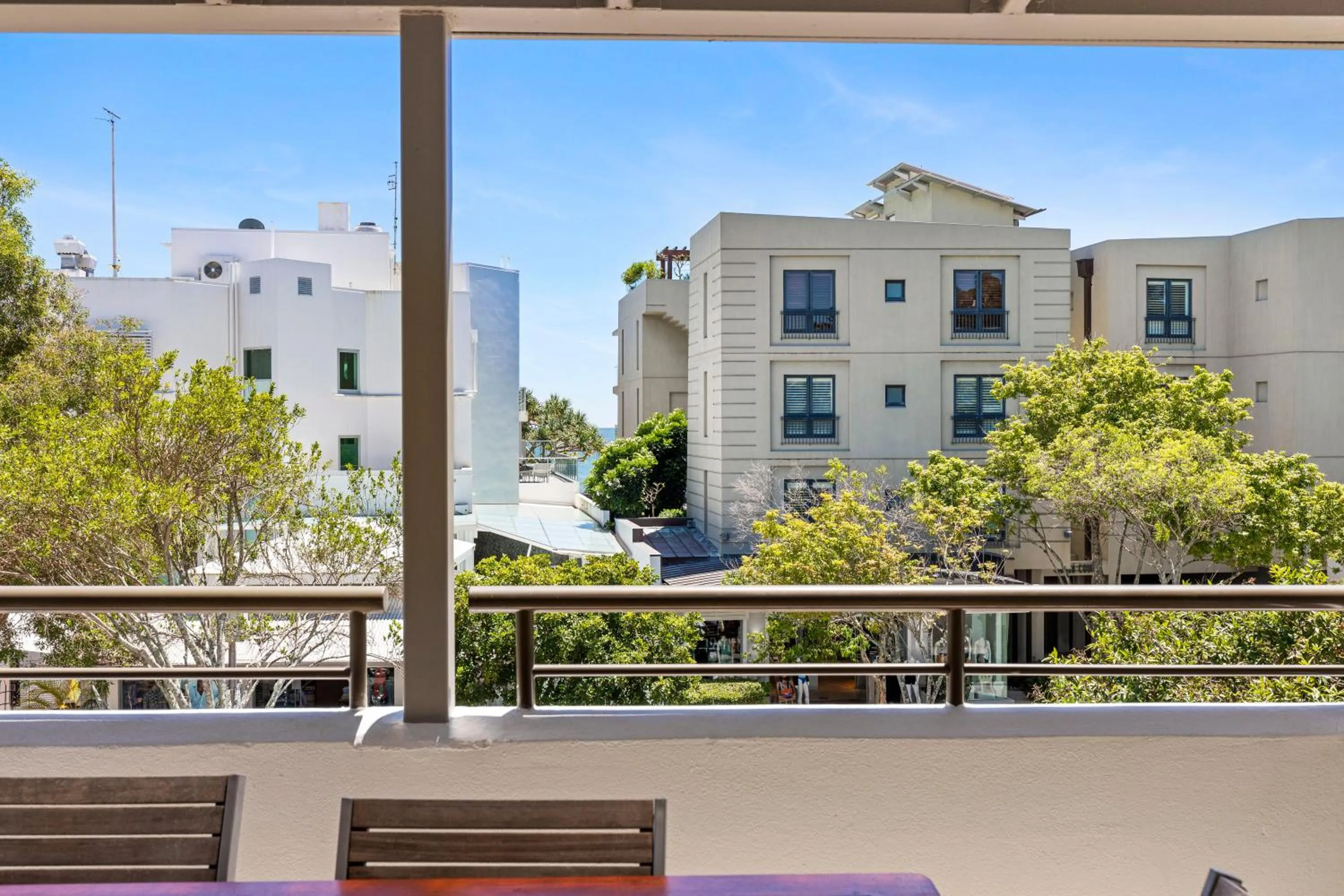 Day in Bella Casa Noosa