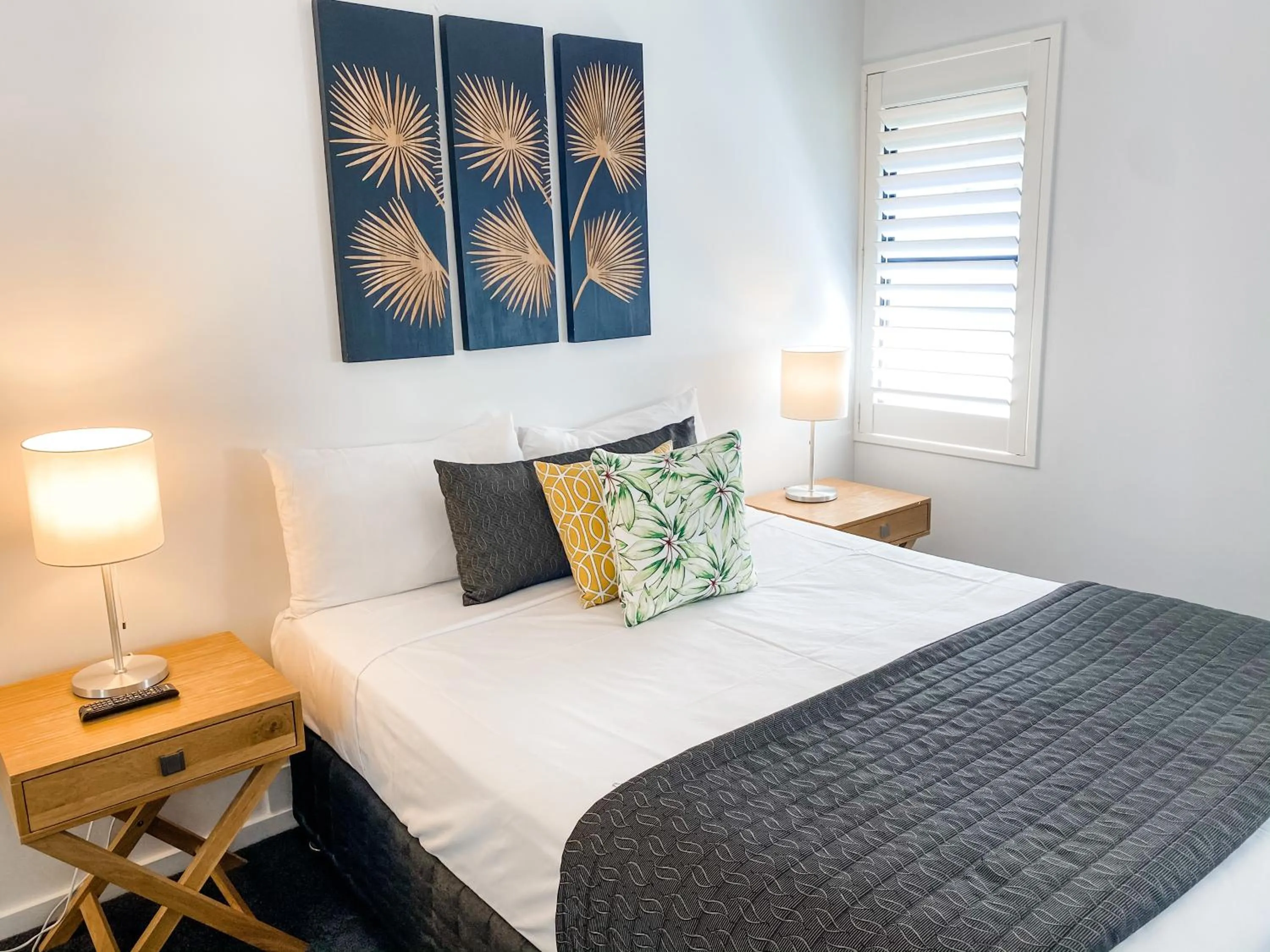 Bedroom, Bed in Bella Casa Noosa