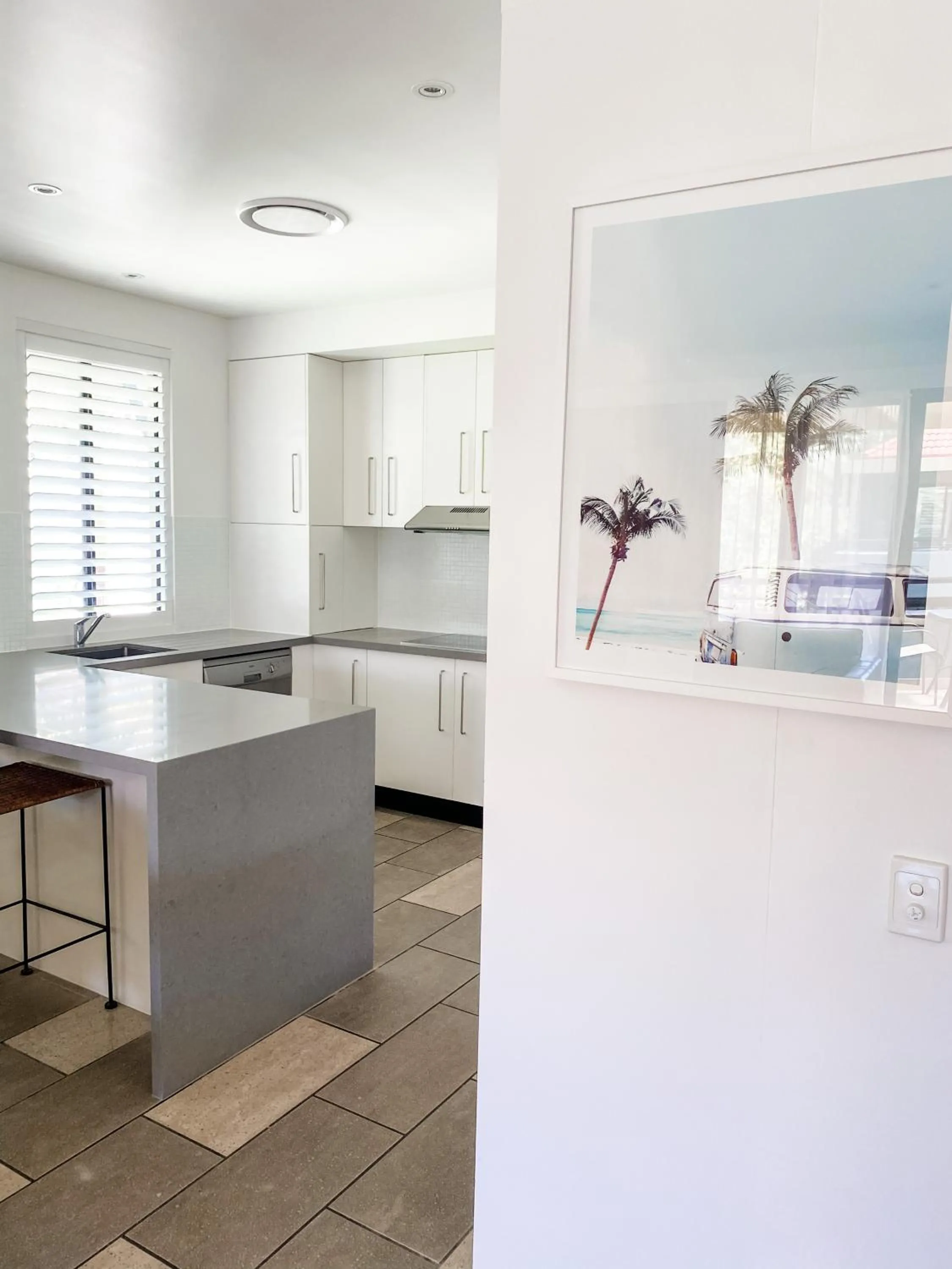 Kitchen or kitchenette in Bella Casa Noosa