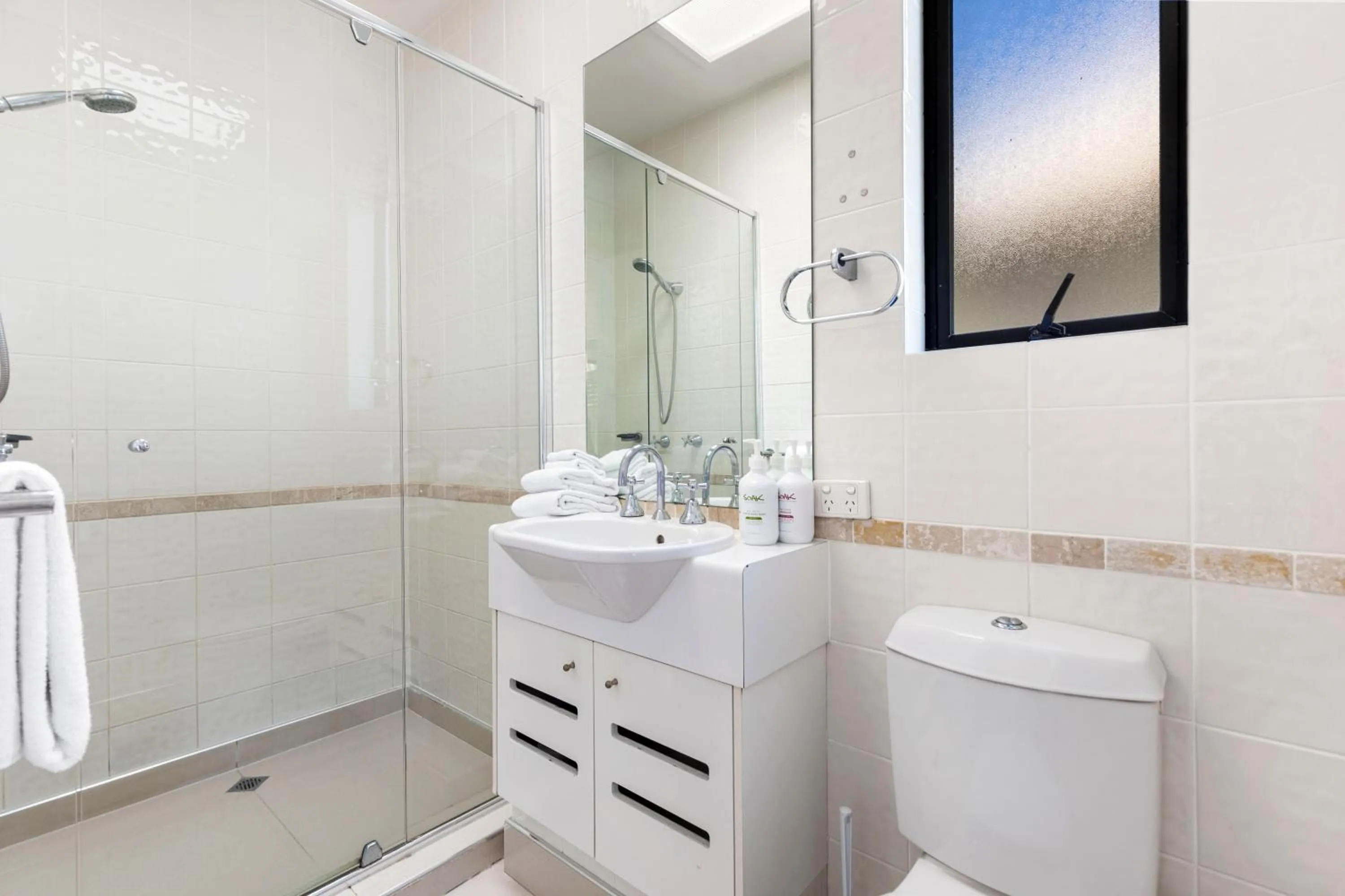 Shower in Bella Casa Noosa