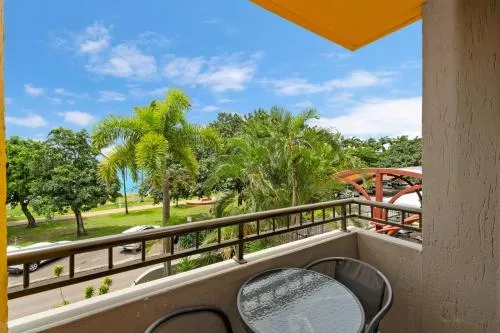 Waters Edge The Strand