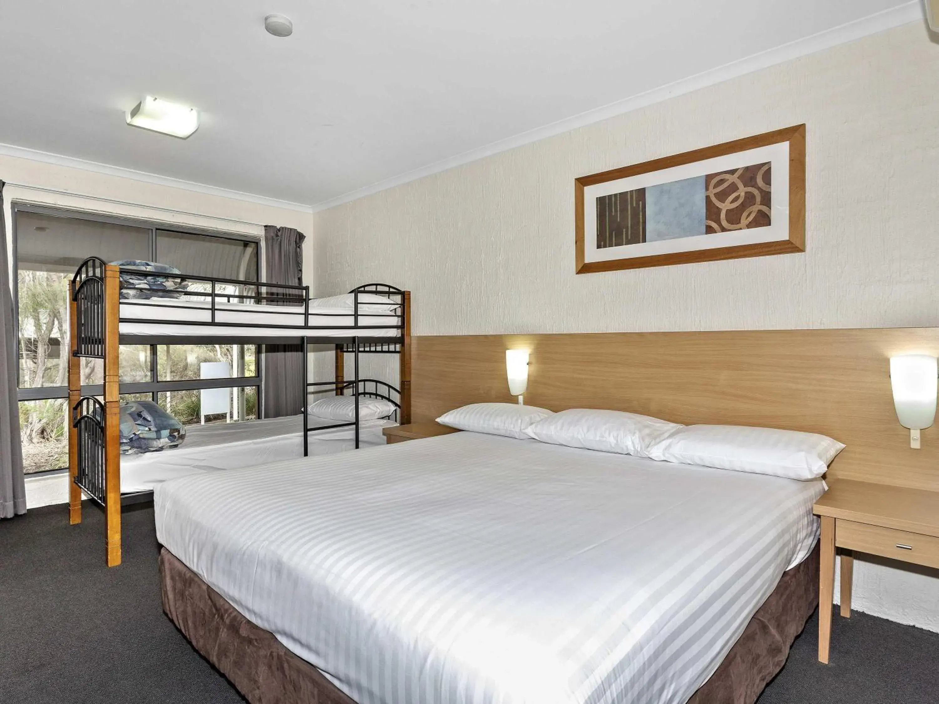 Bedroom, Bed in ibis Styles Canberra Eagle Hawk Bedroom, Bed in ibis Styles Canberra Eagle Hawk
