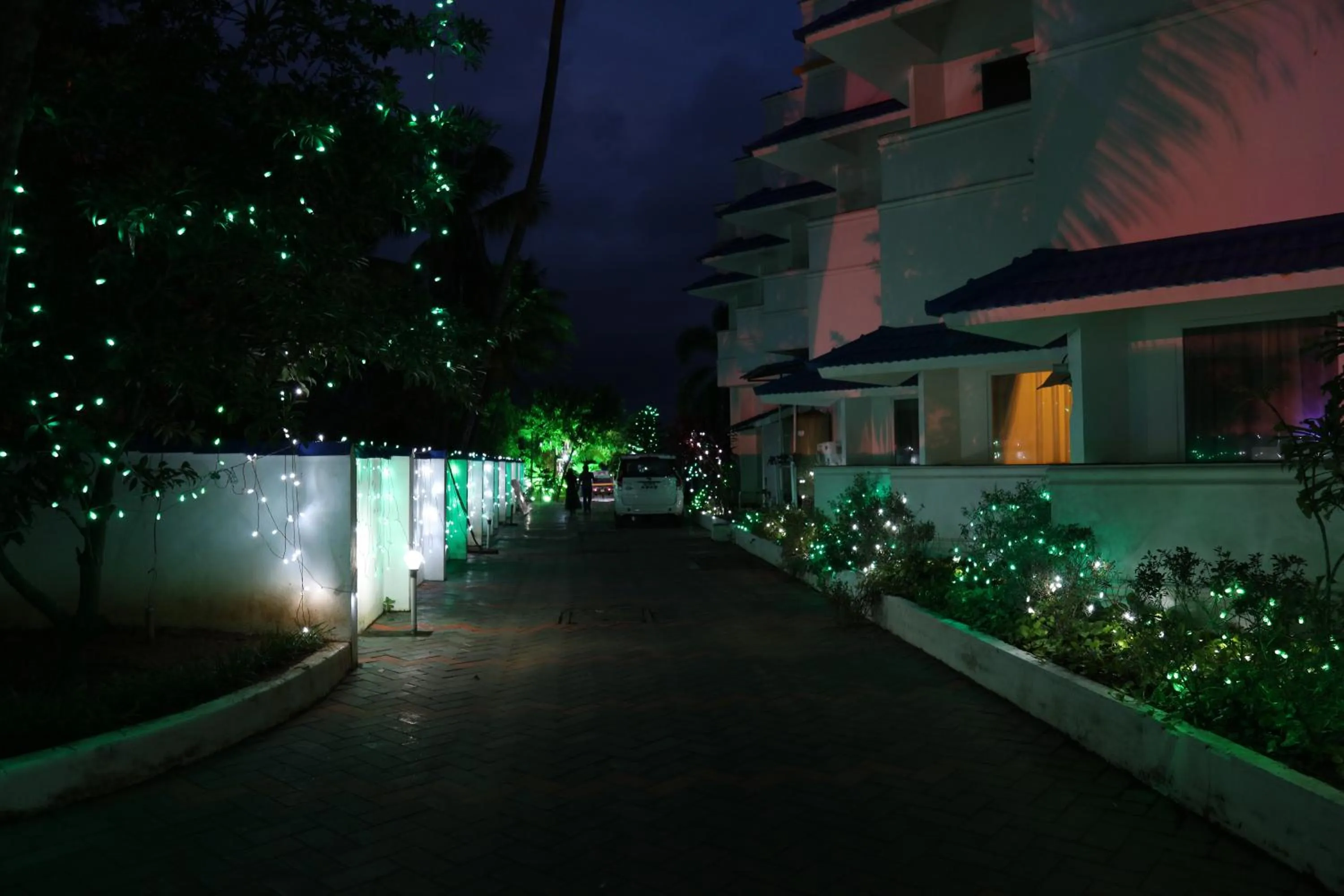 Property building in Renai Blue Waters Cherai