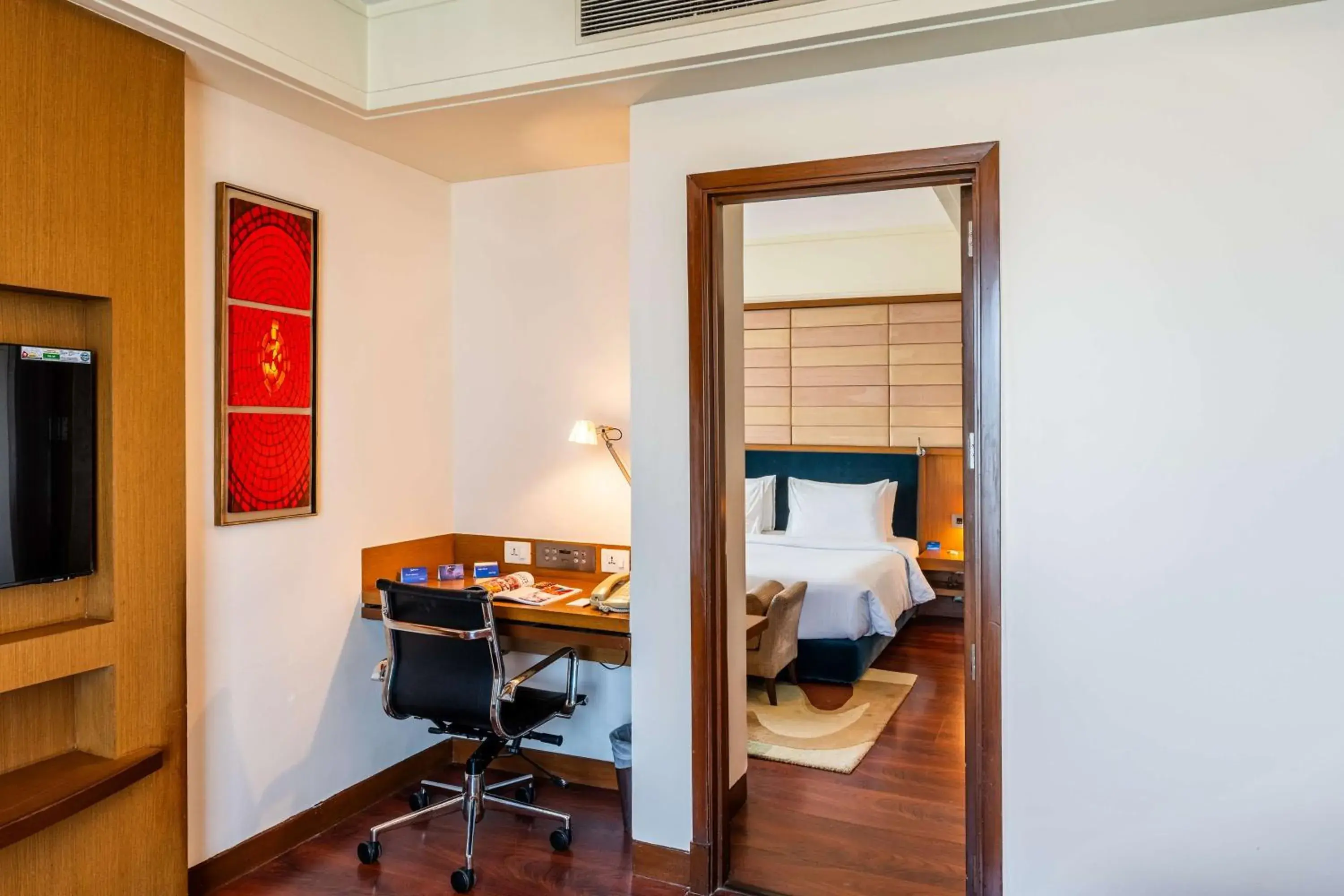 Photo of the whole room, Bed in Radisson Blu Hotel, Indore Photo of the whole room, Bed in Radisson Blu Hotel, Indore