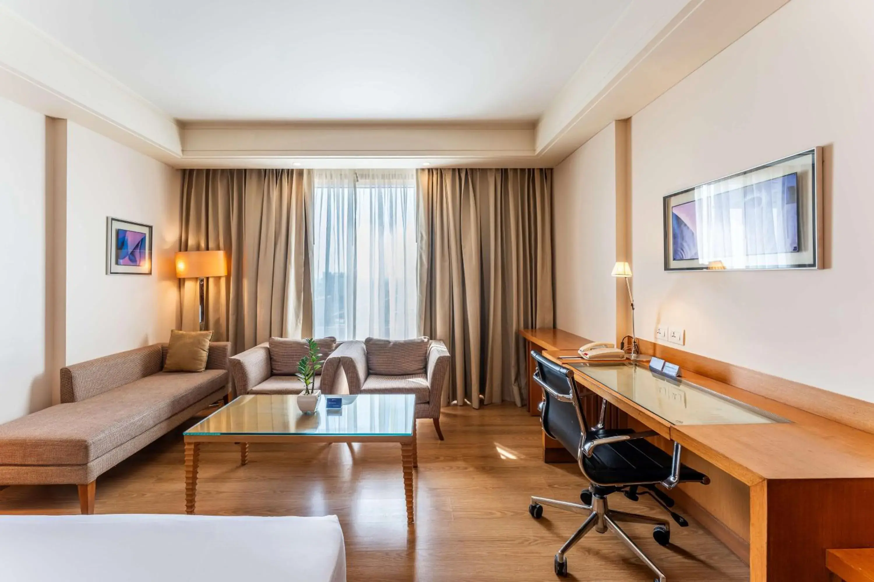 Bedroom in Radisson Blu Hotel, Indore Bedroom in Radisson Blu Hotel, Indore