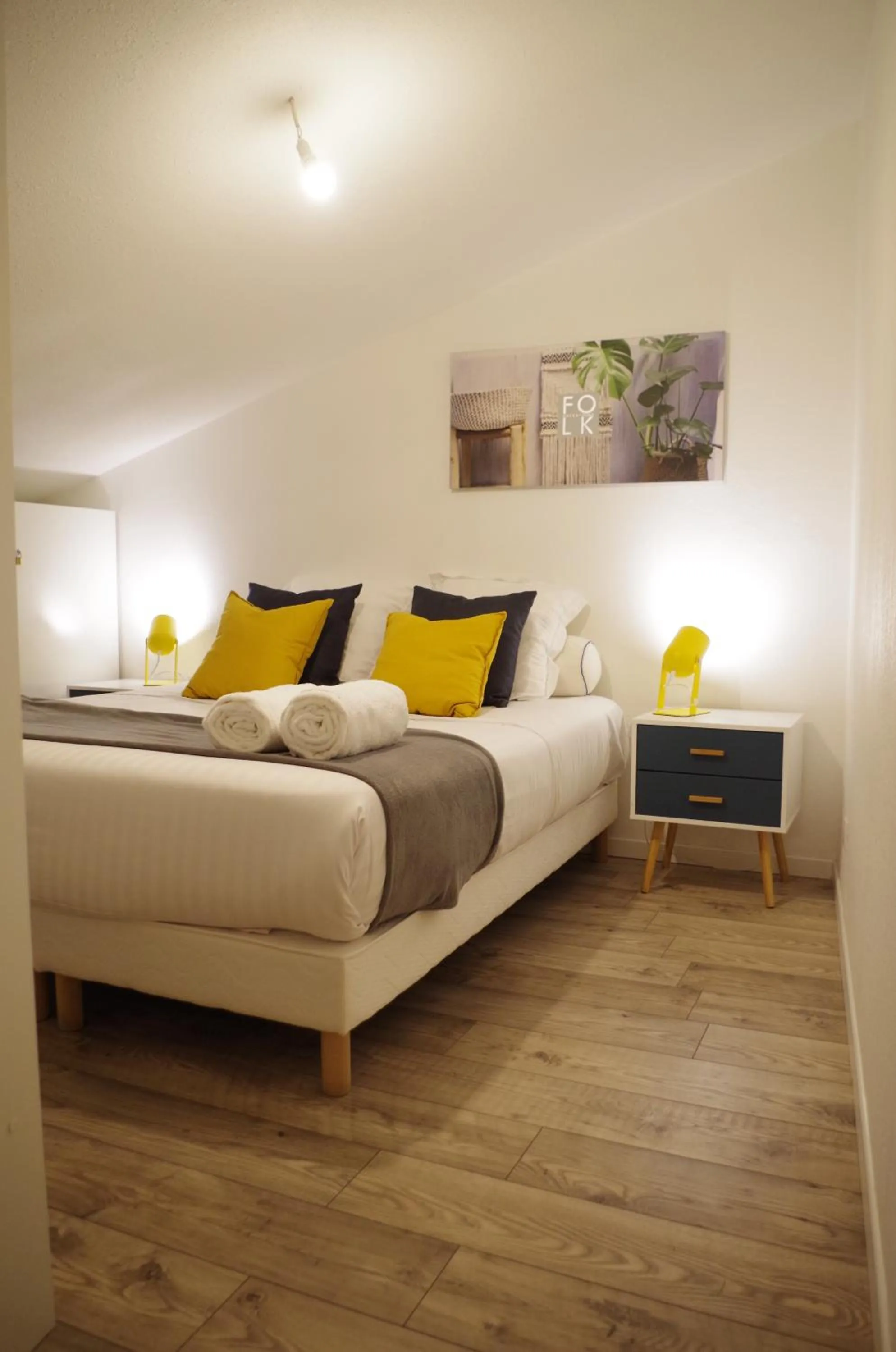 Bed in La Villa Tria Castella