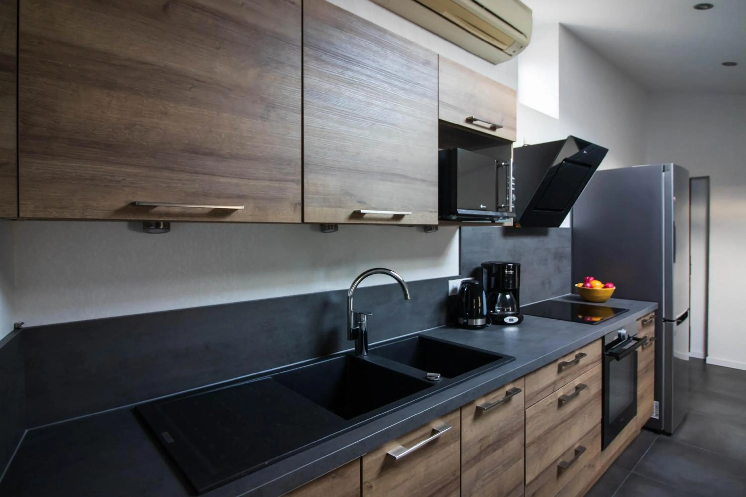 Coffee/tea facilities in La Villa Tria Castella