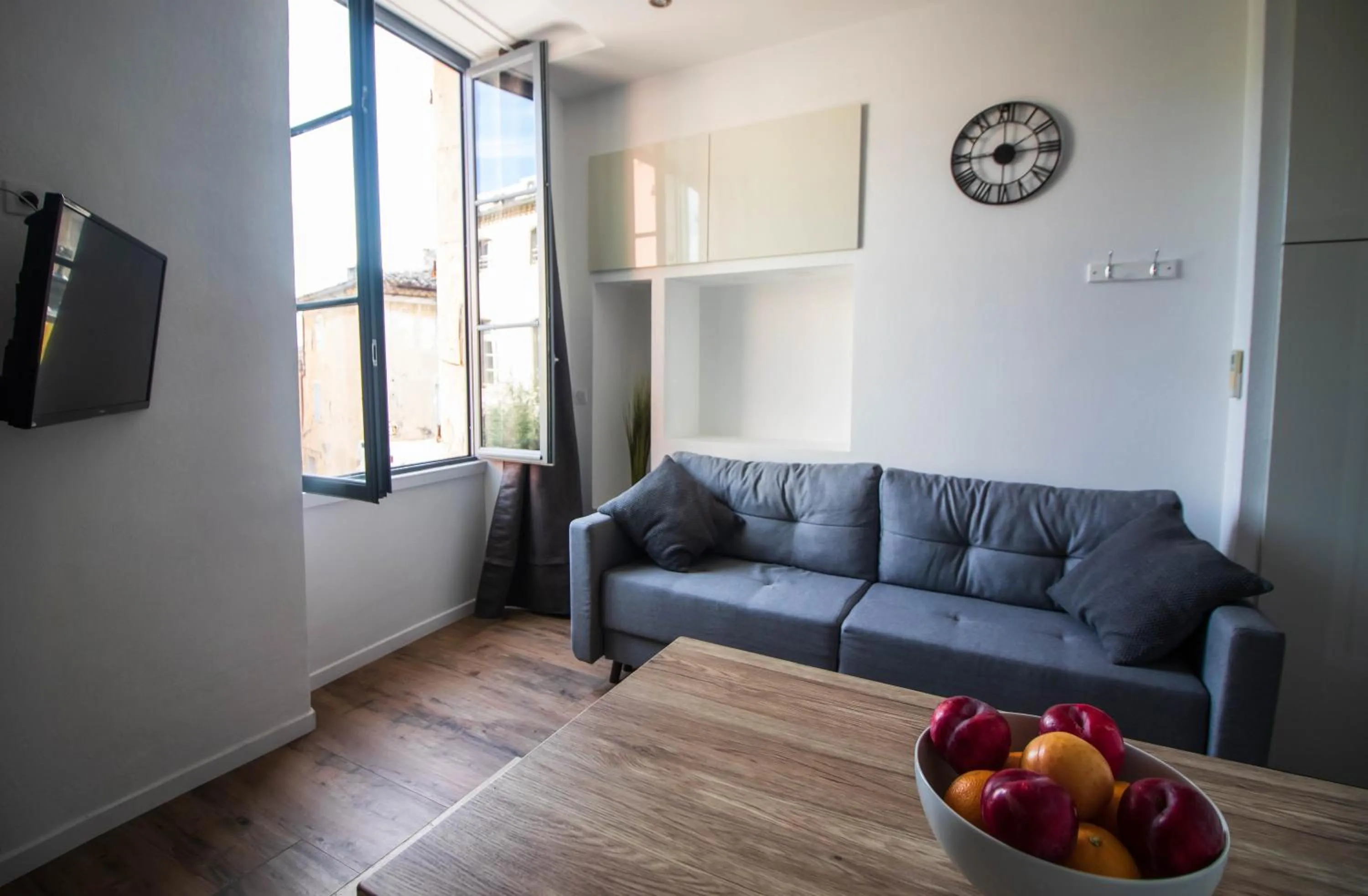 TV and multimedia in La Villa Tria Castella