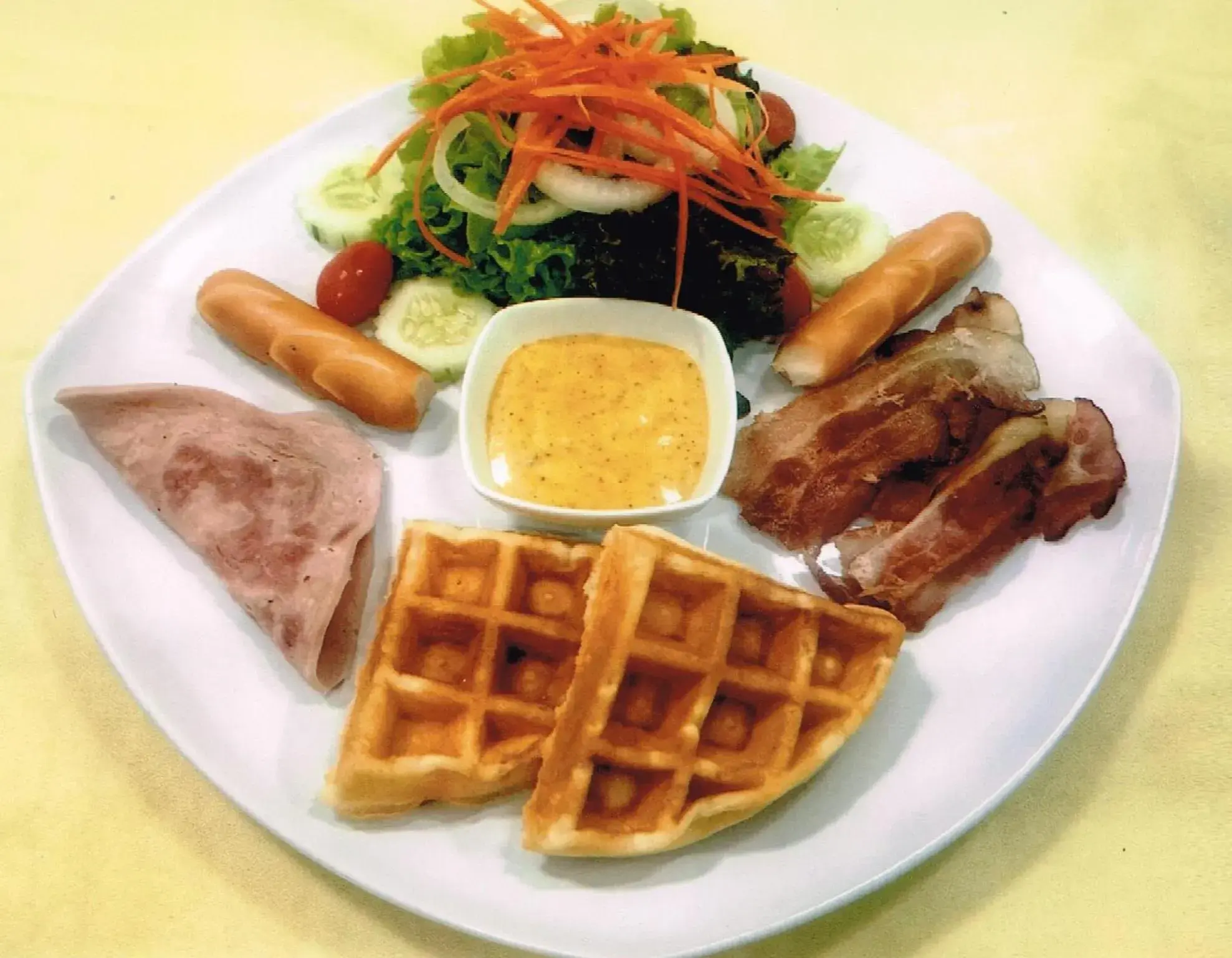 Breakfast in VC@Suanpaak Boutique Hotel & Service Apartment Breakfast in VC@Suanpaak Boutique Hotel & Service Apartment