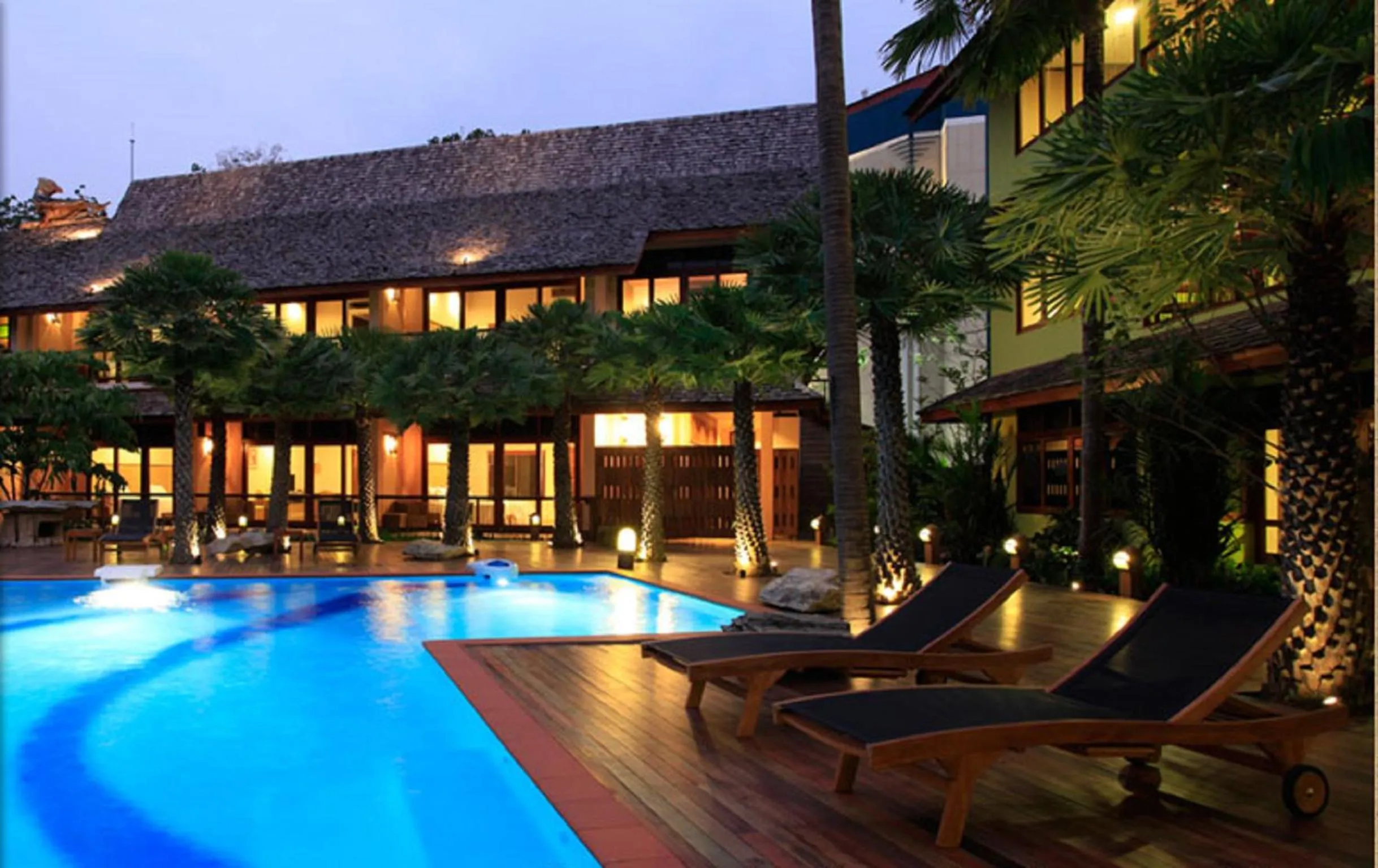 Swimming pool in VC@Suanpaak Boutique Hotel & Service Apartment