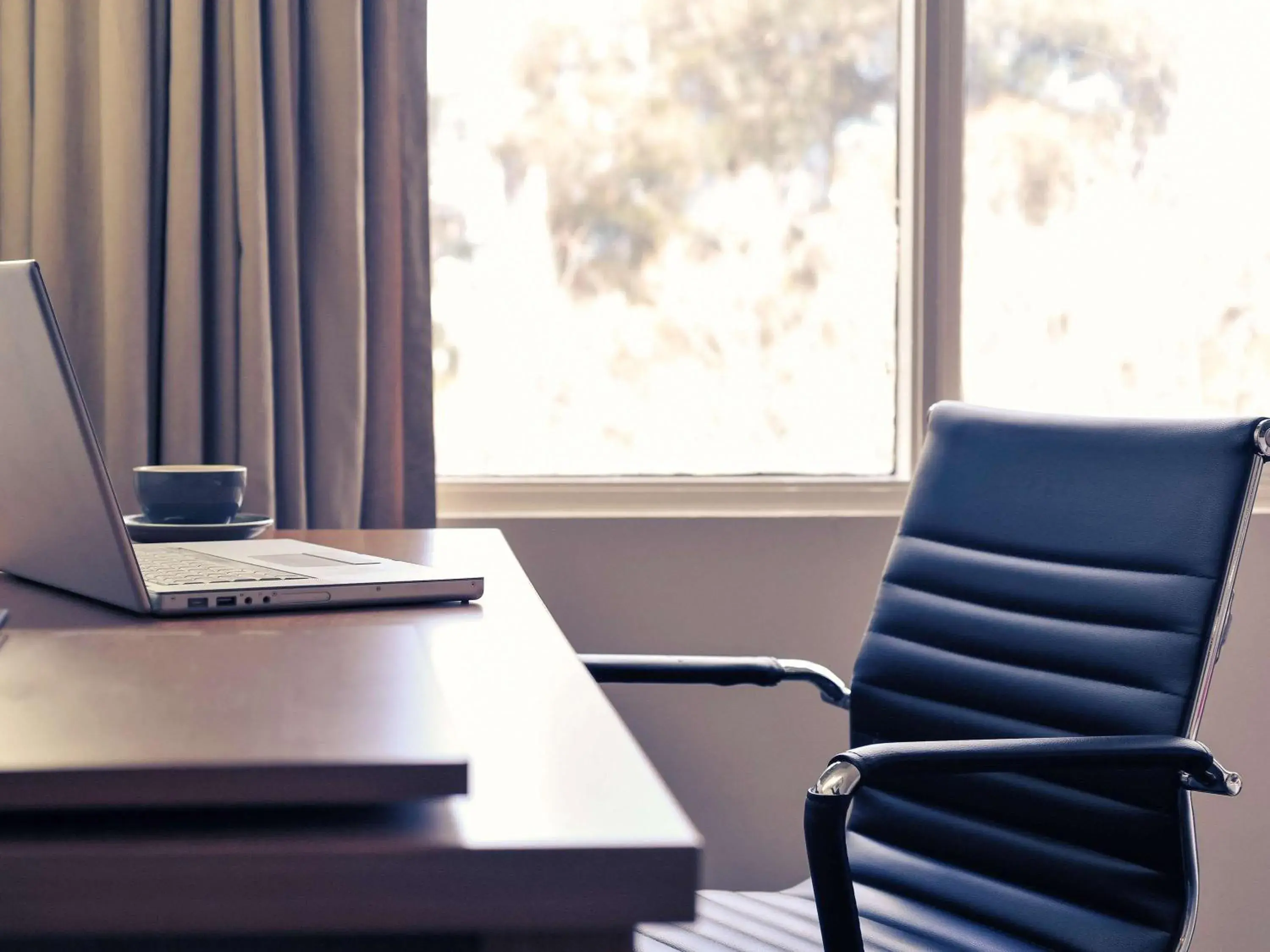 Bedroom in Mercure North Melbourne Bedroom in Mercure North Melbourne