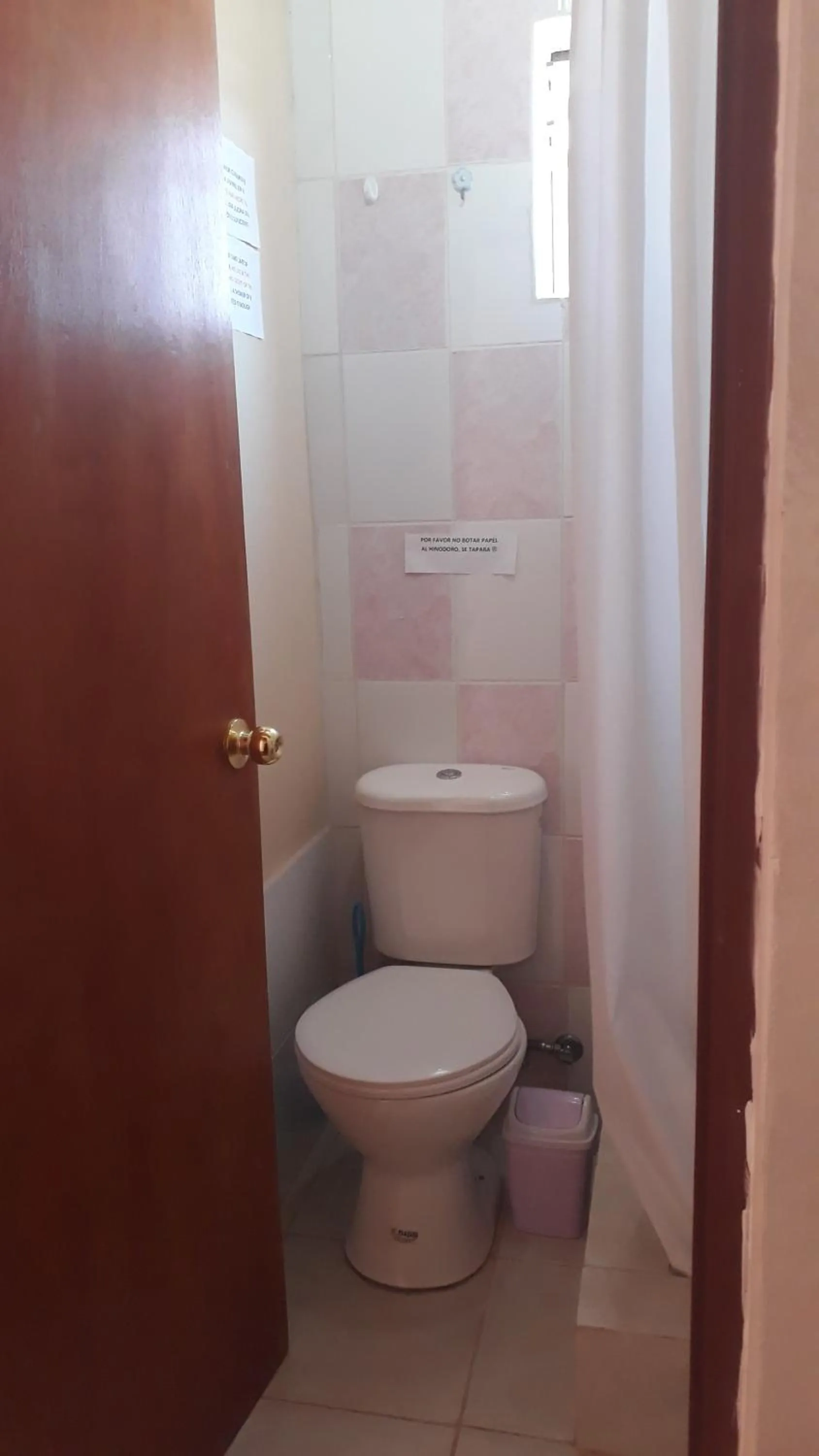 Toilet in Hostal Open House