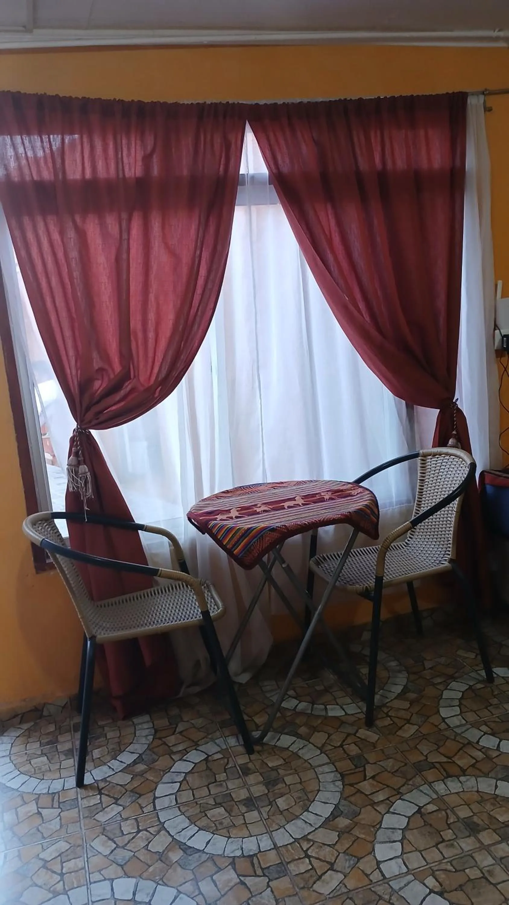 Seating area in Hostal Open House