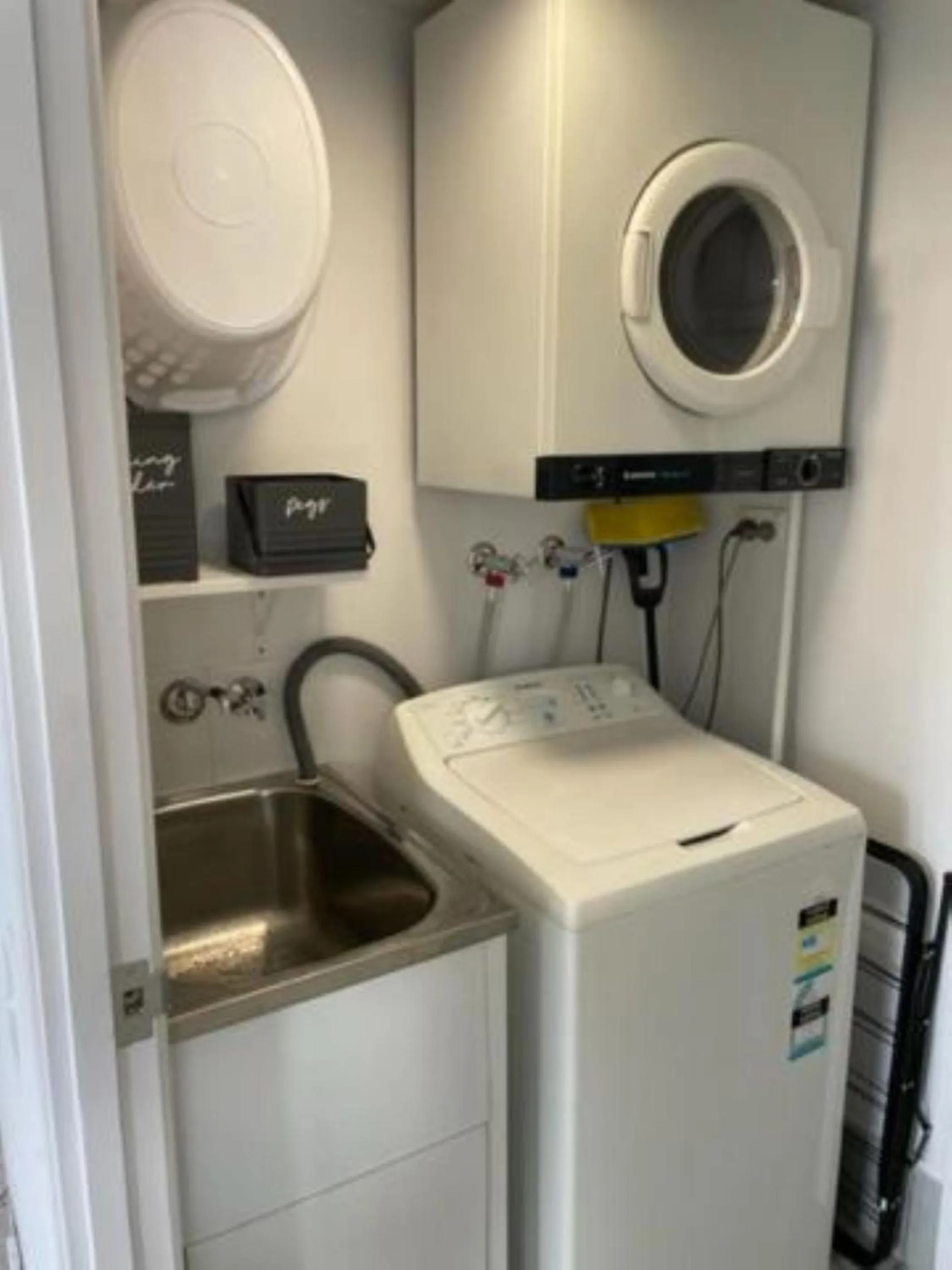 washing machine in Nautilus Resort Mooloolaba