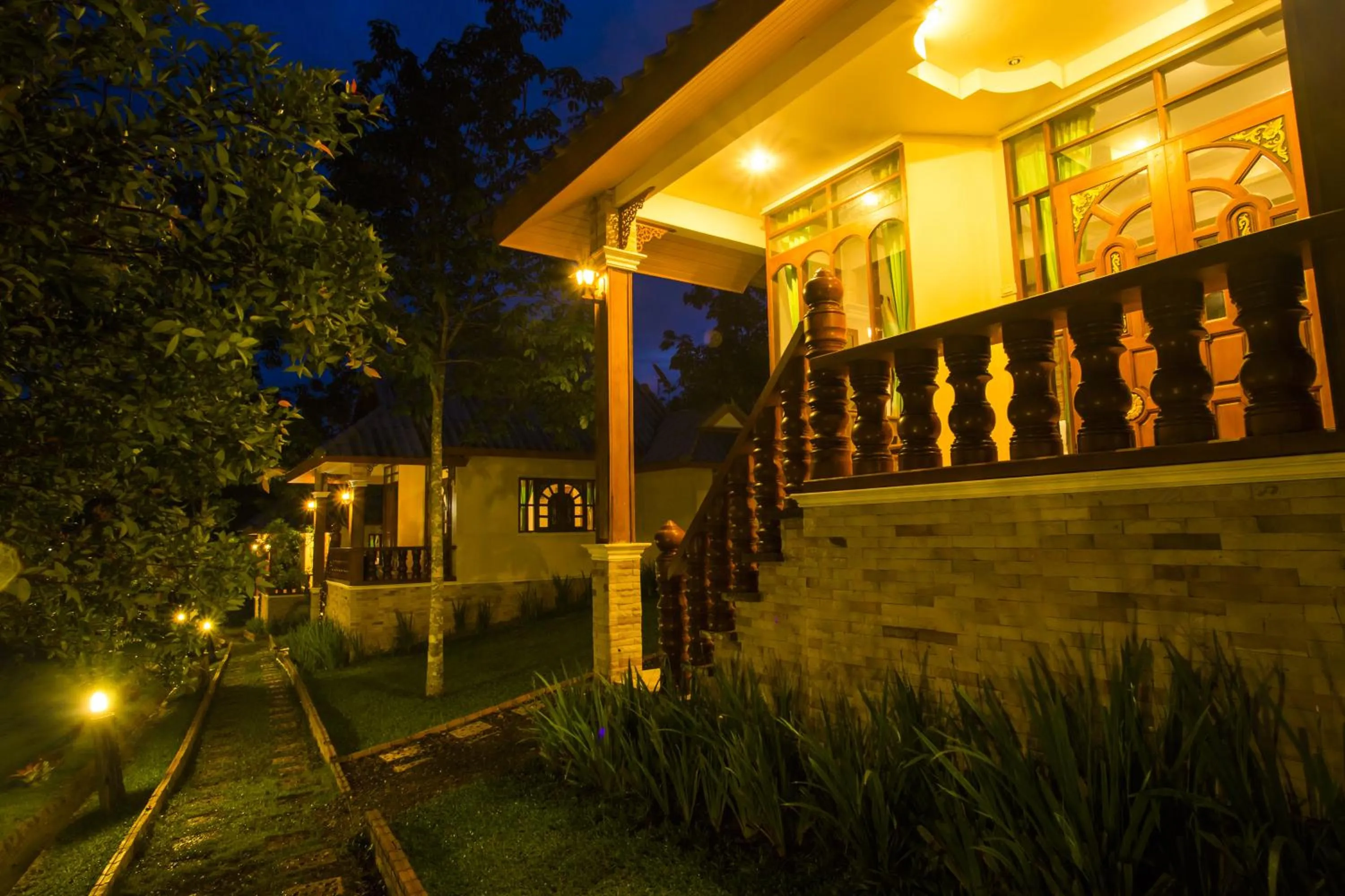 Facade/entrance in Mont Goei Pai