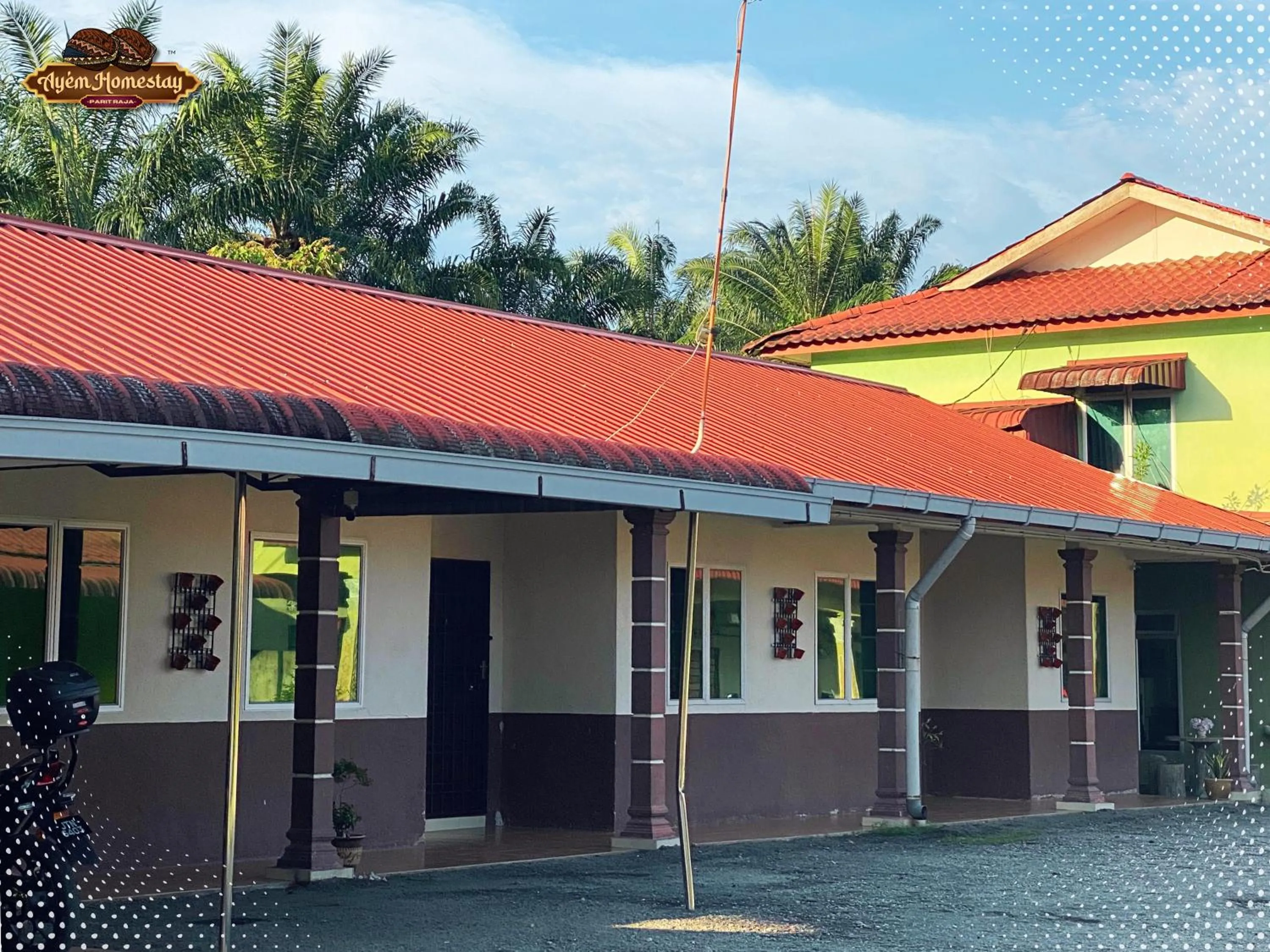 Property building in Ayem Homestay UTHM