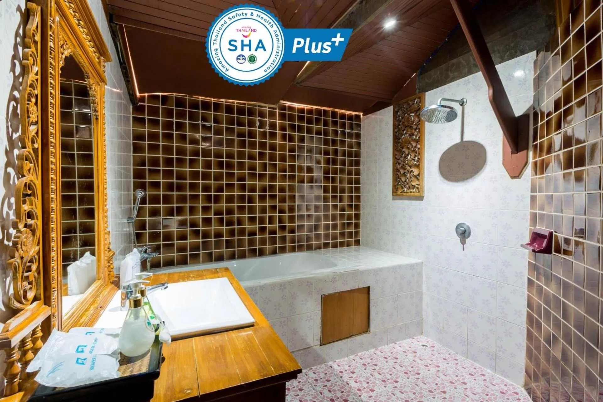 Bathroom in Sunrise Resort- Koh Phangan - SHA Extra Plus