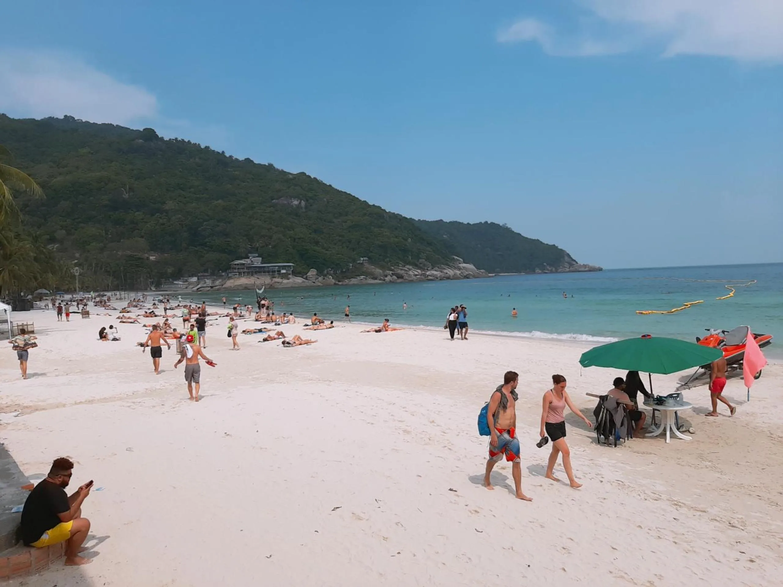 People in Sunrise Resort- Koh Phangan - SHA Extra Plus