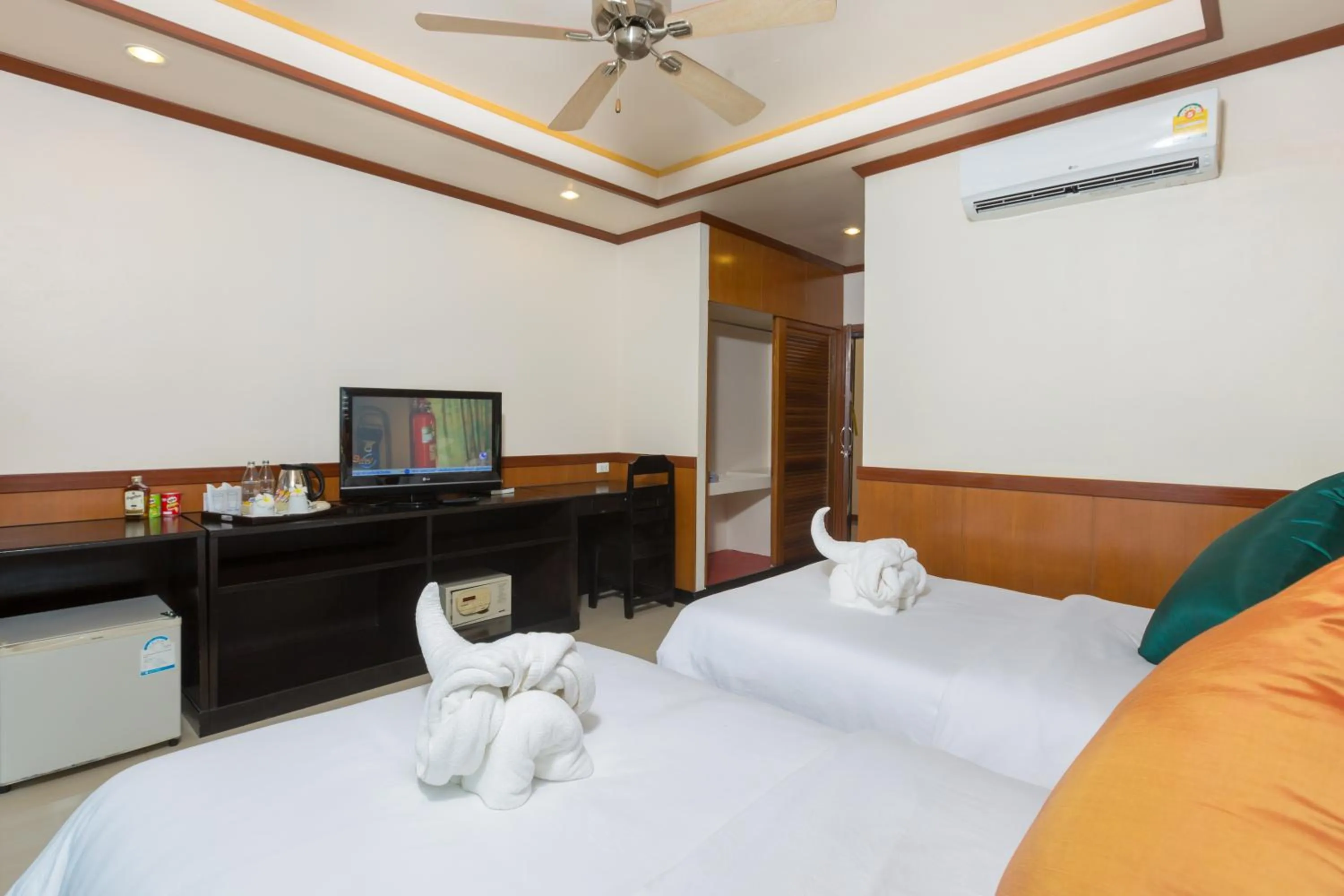 Bed in Sunrise Resort- Koh Phangan - SHA Extra Plus