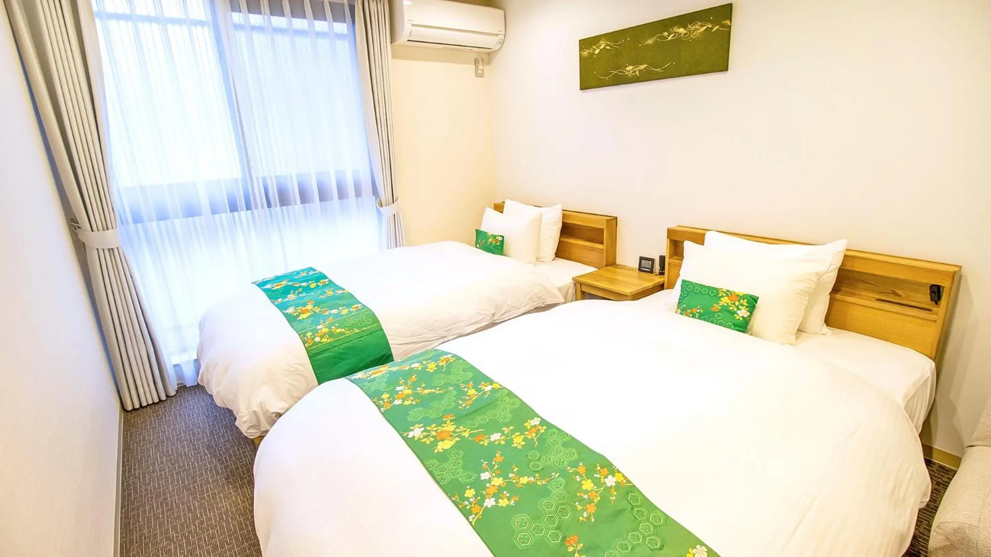 Bed in Stay SAKURA Kyoto Gyoen East