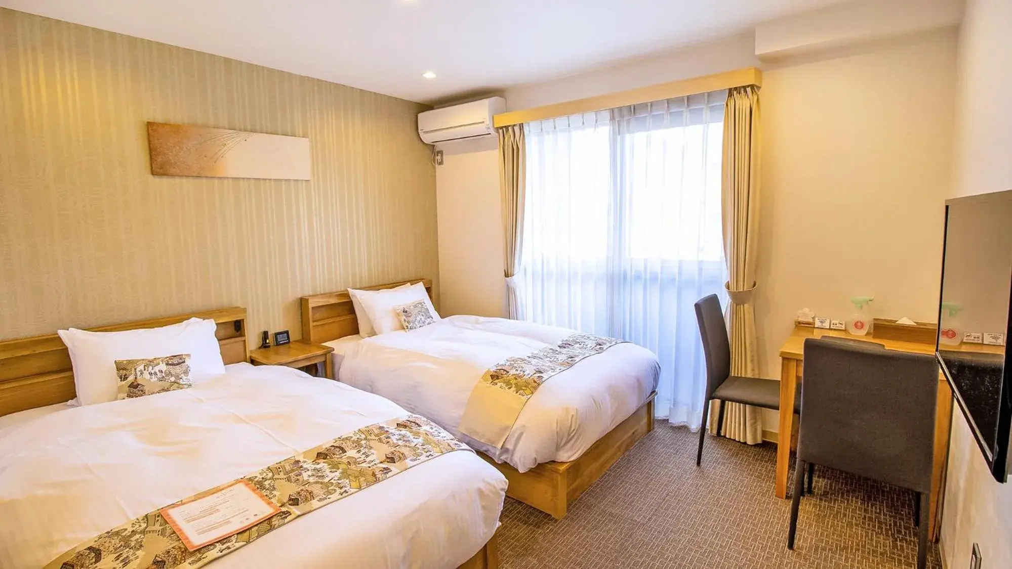 Bed in Stay SAKURA Kyoto Gyoen East Bed in Stay SAKURA Kyoto Gyoen East